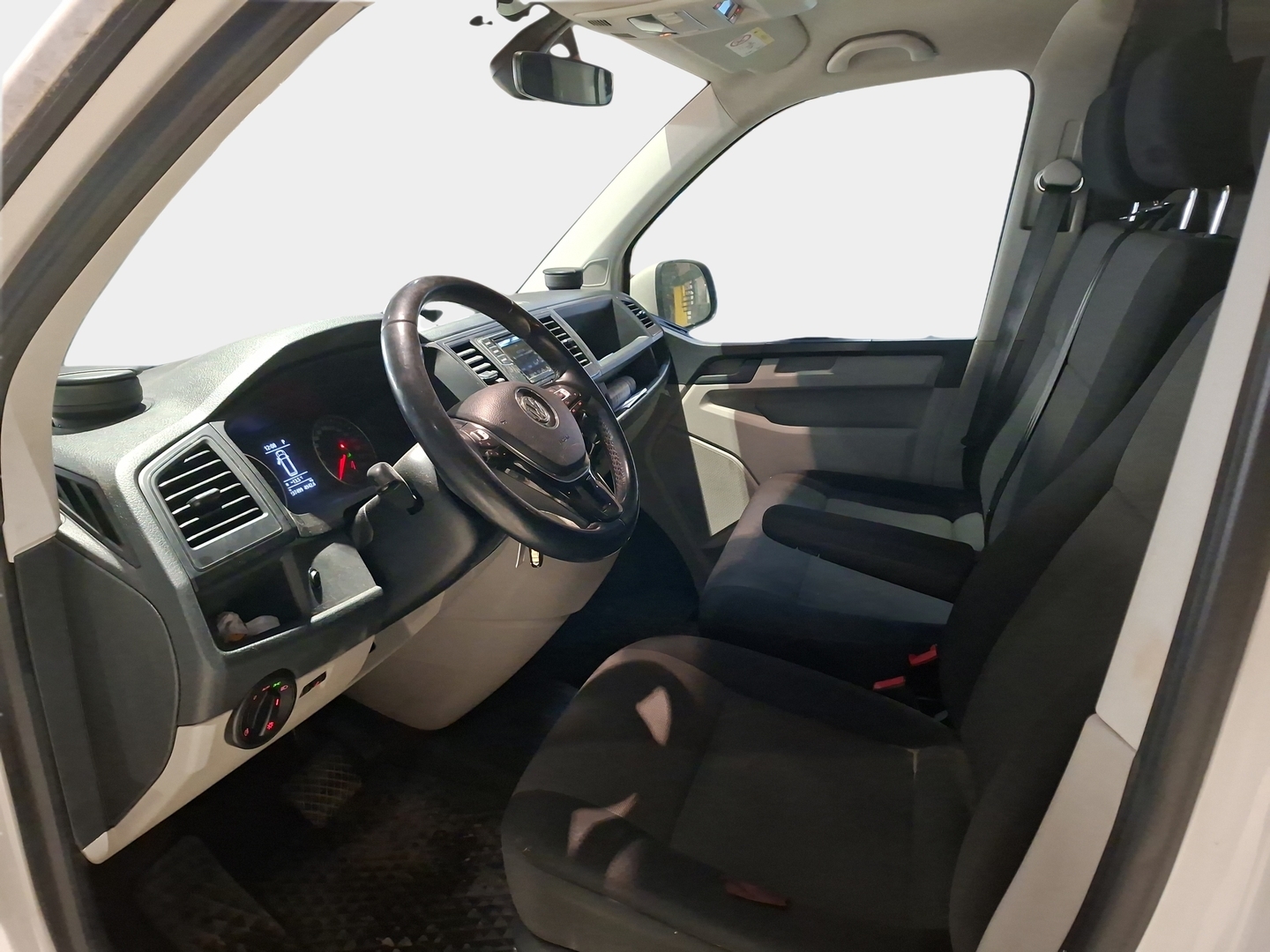 VOLKSWAGEN Transporter 2017