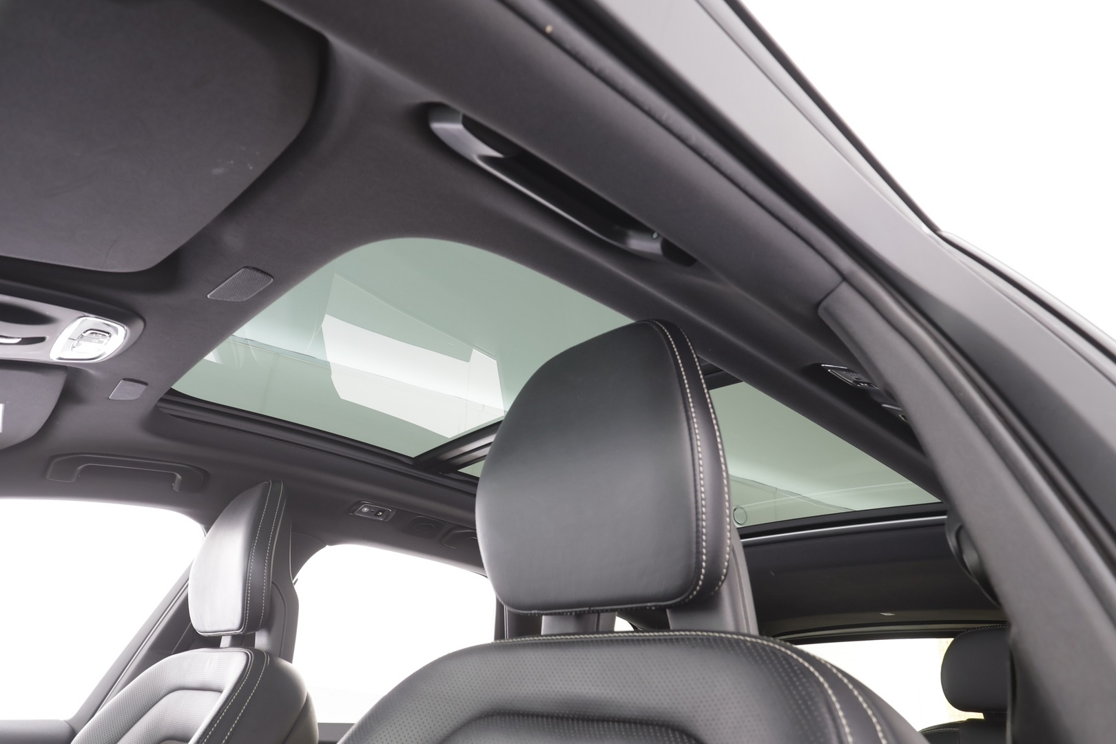 VOLVO XC60 2018