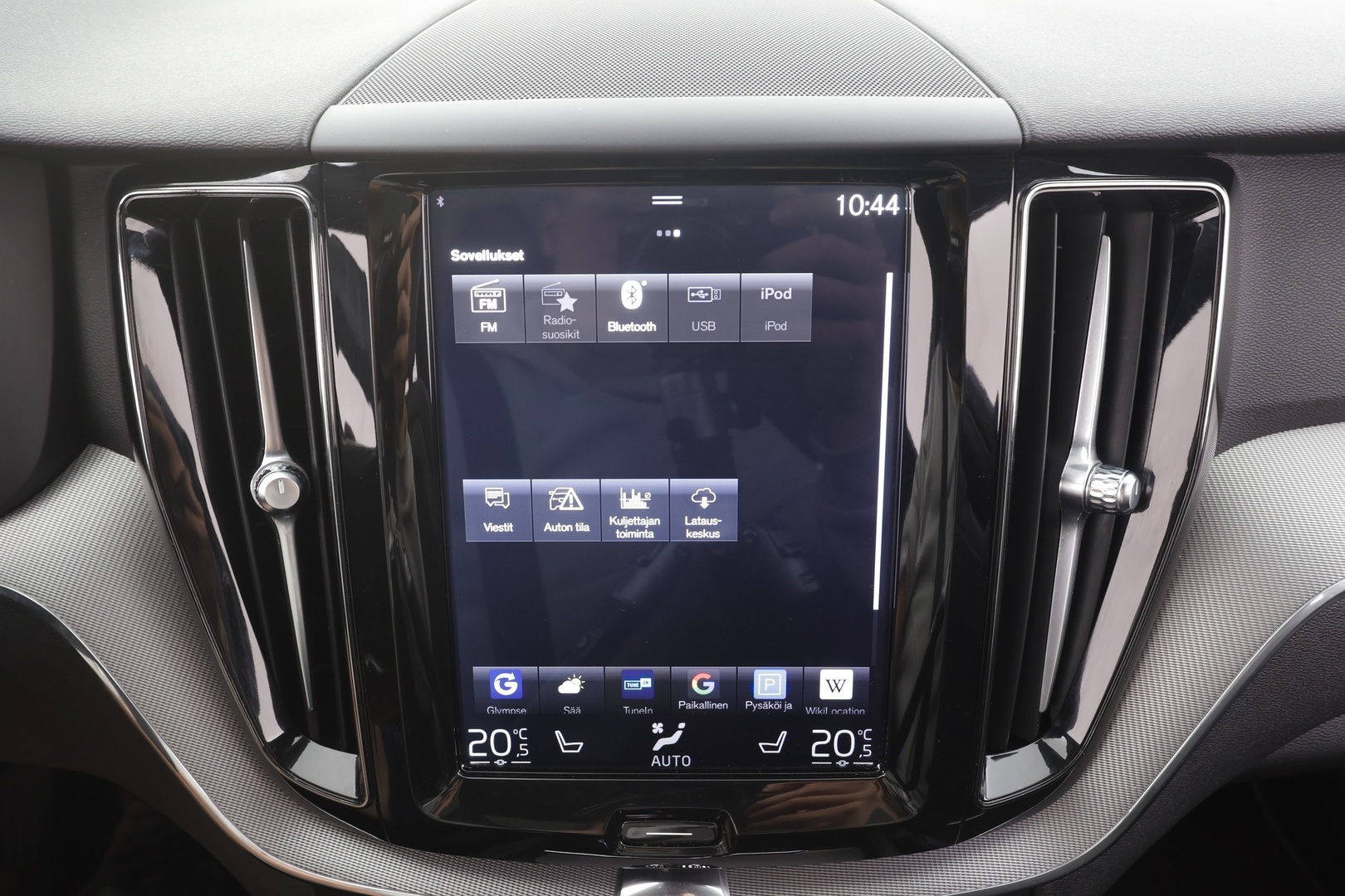 VOLVO XC60 2018