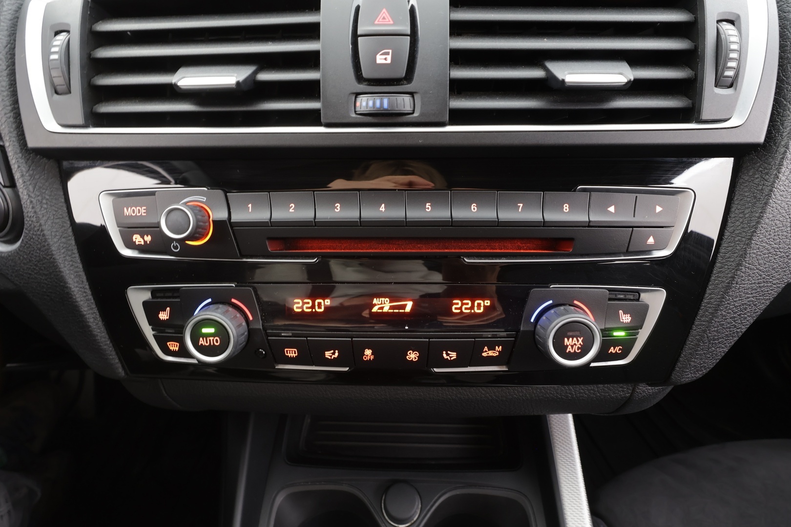 BMW 118 2017