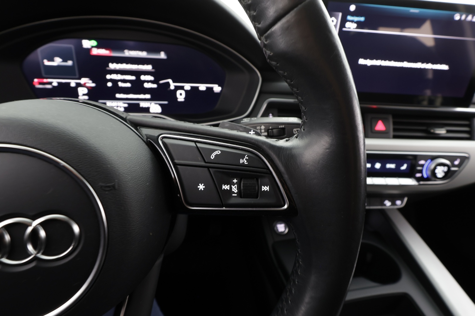 AUDI A4 allroad quattro 2020