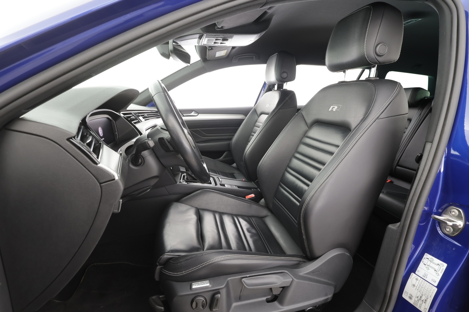 VOLKSWAGEN Passat 2020