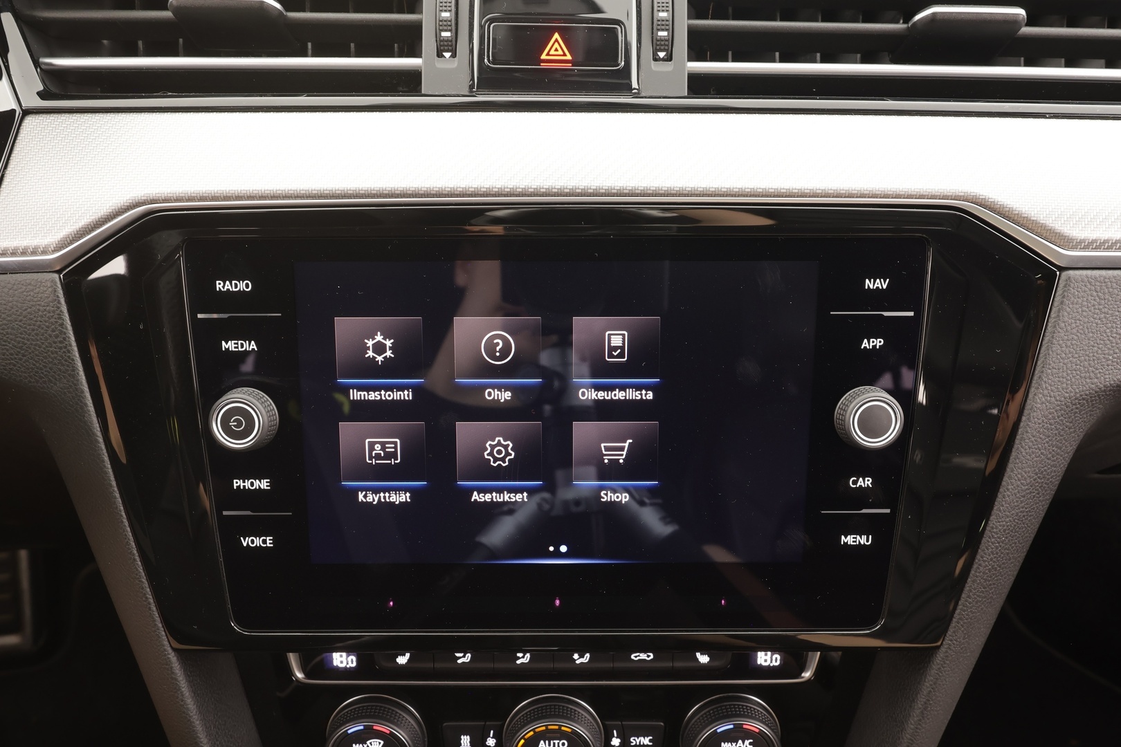 VOLKSWAGEN Passat 2020
