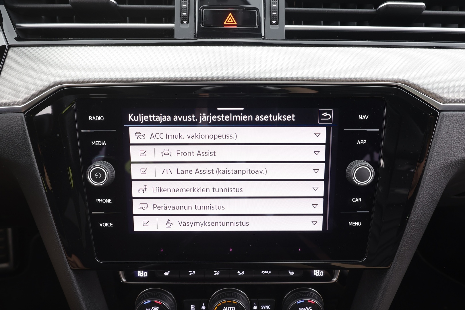 VOLKSWAGEN Passat 2020