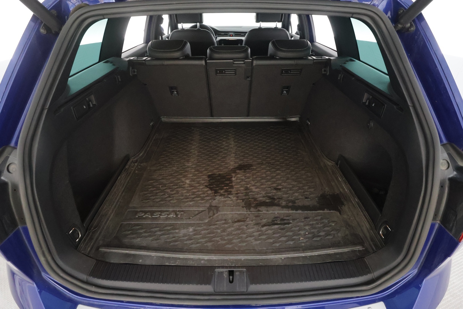 VOLKSWAGEN Passat 2020