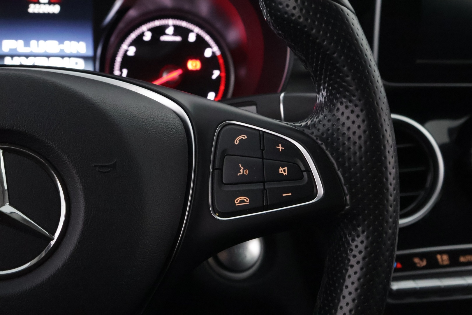 MERCEDES-BENZ C 2015