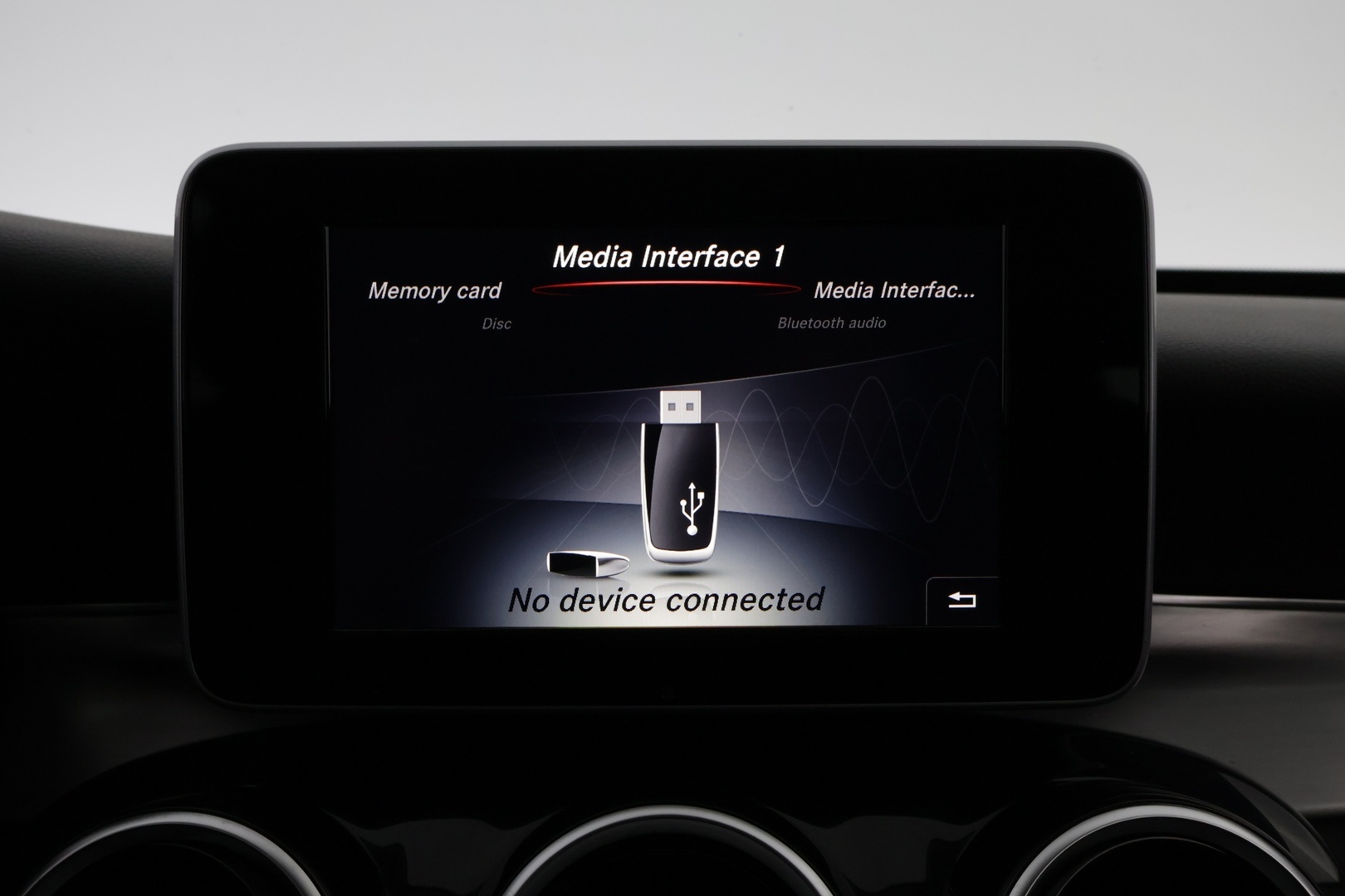 MERCEDES-BENZ C 2015