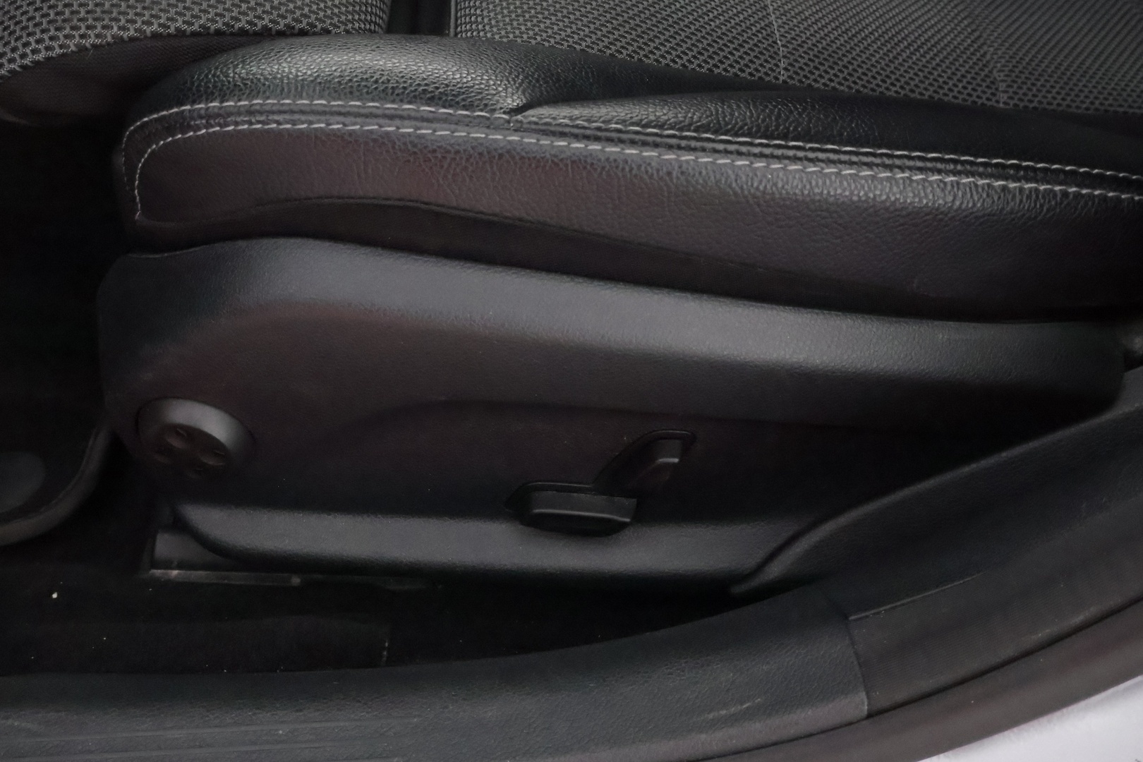 MERCEDES-BENZ C 2015