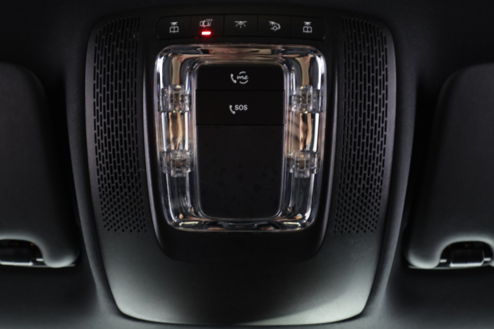 MERCEDES-BENZ A 2021