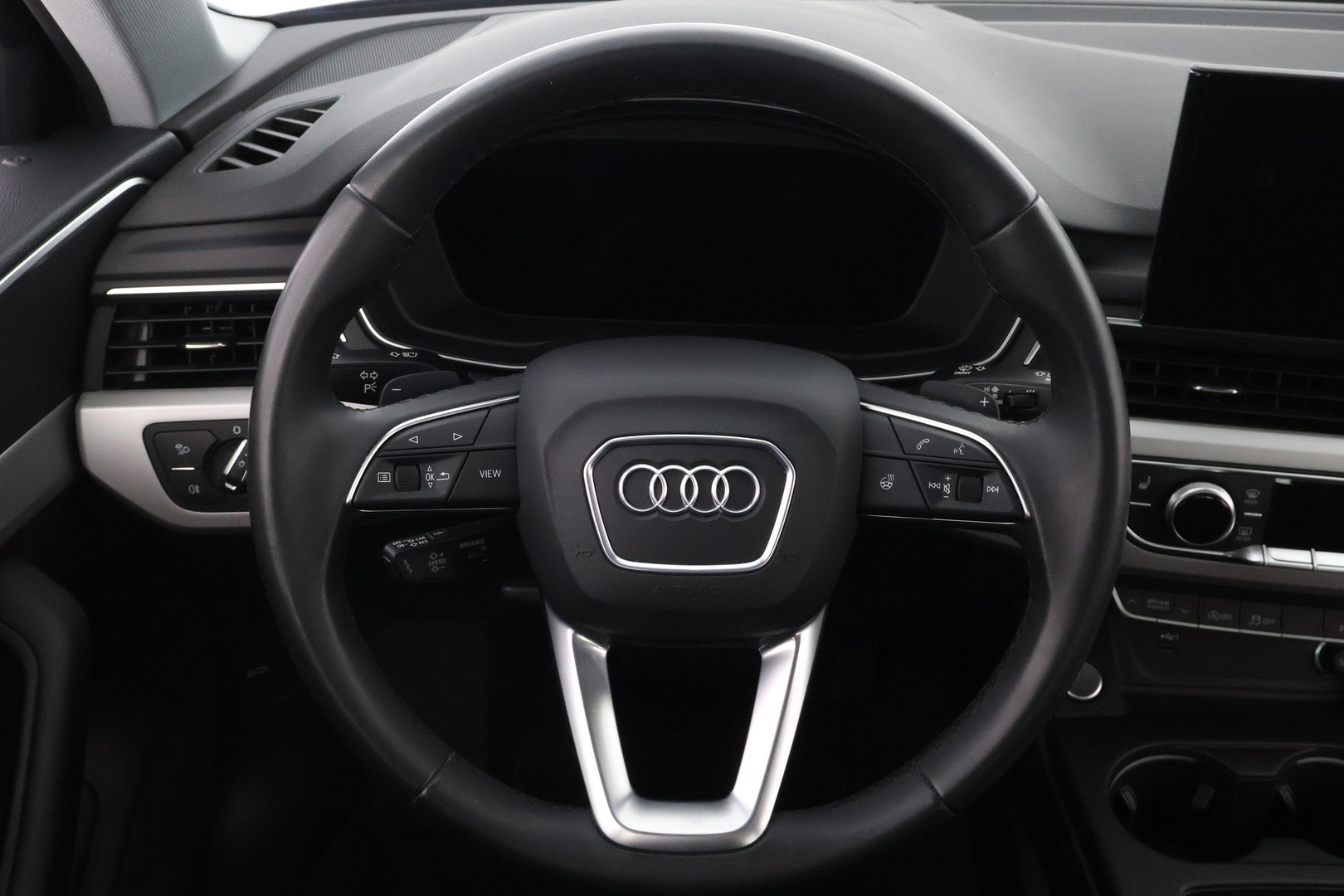 AUDI A4 allroad 2021