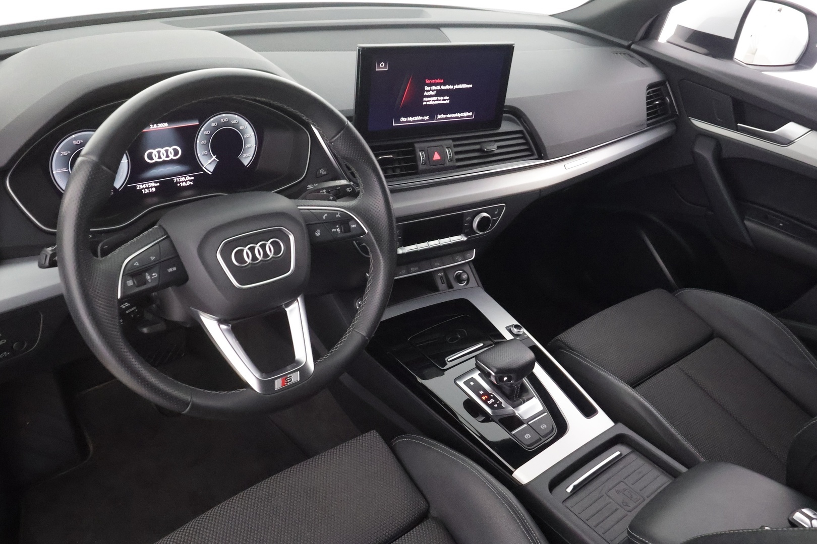 AUDI Q5 2022