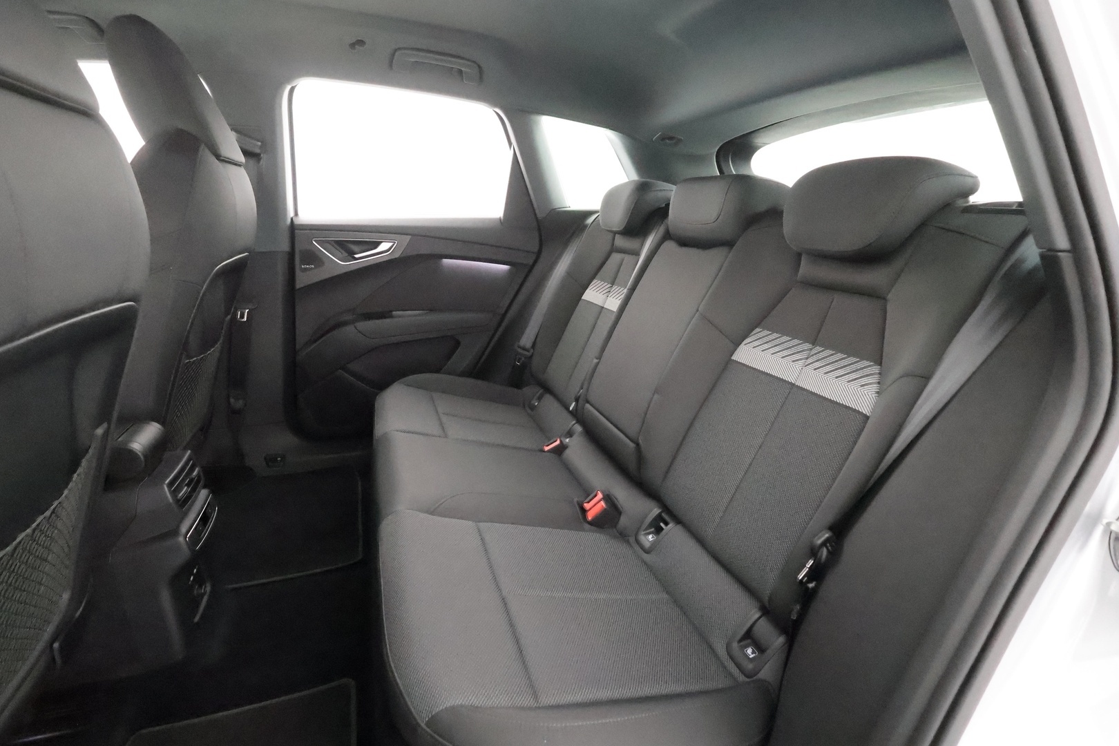 AUDI Q4 e-tron 2023