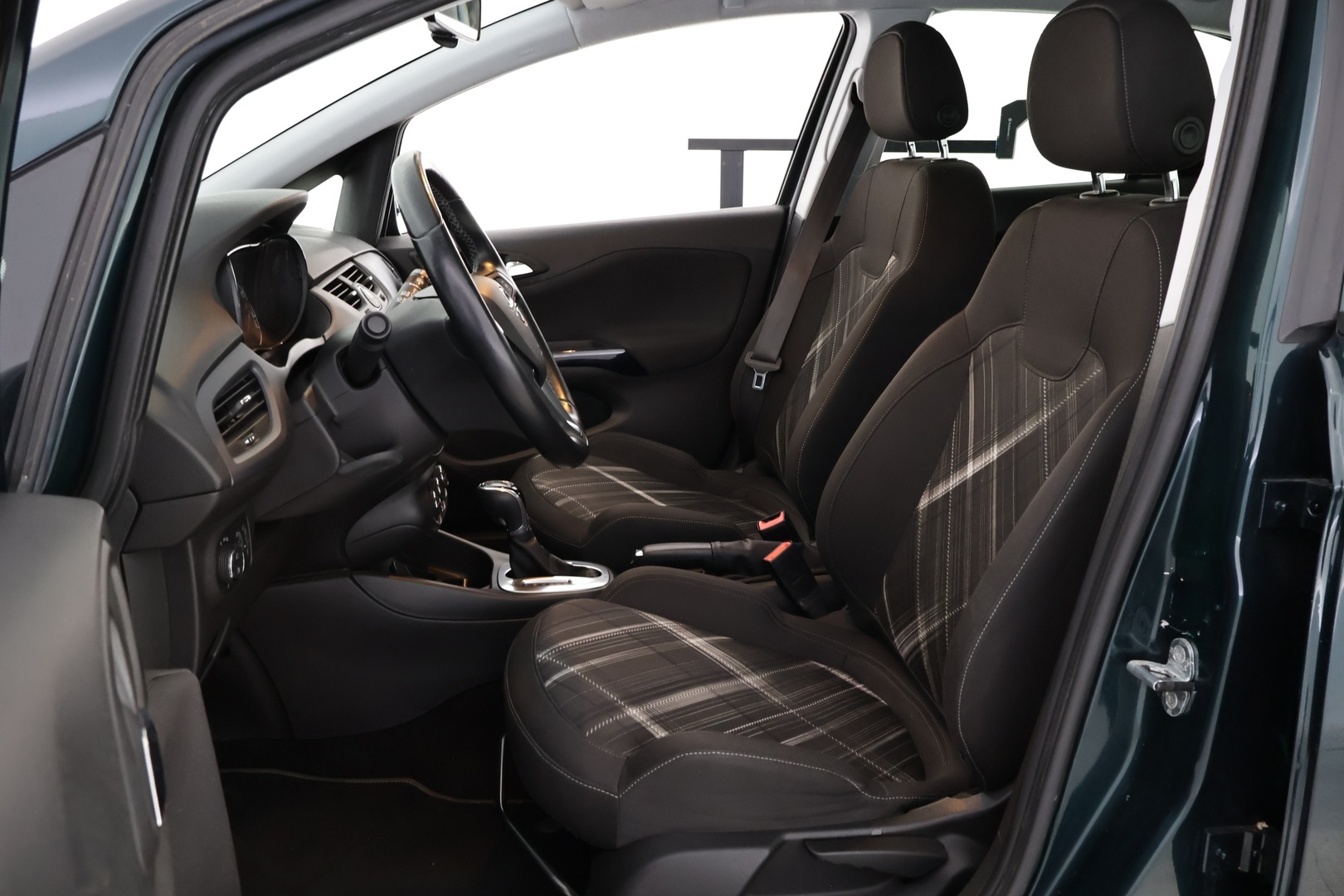 OPEL Corsa 2015