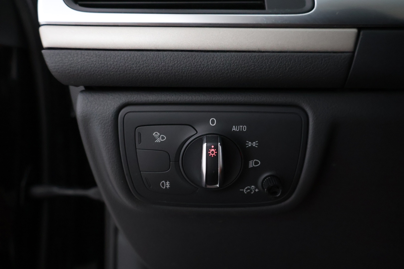 AUDI A6 2015
