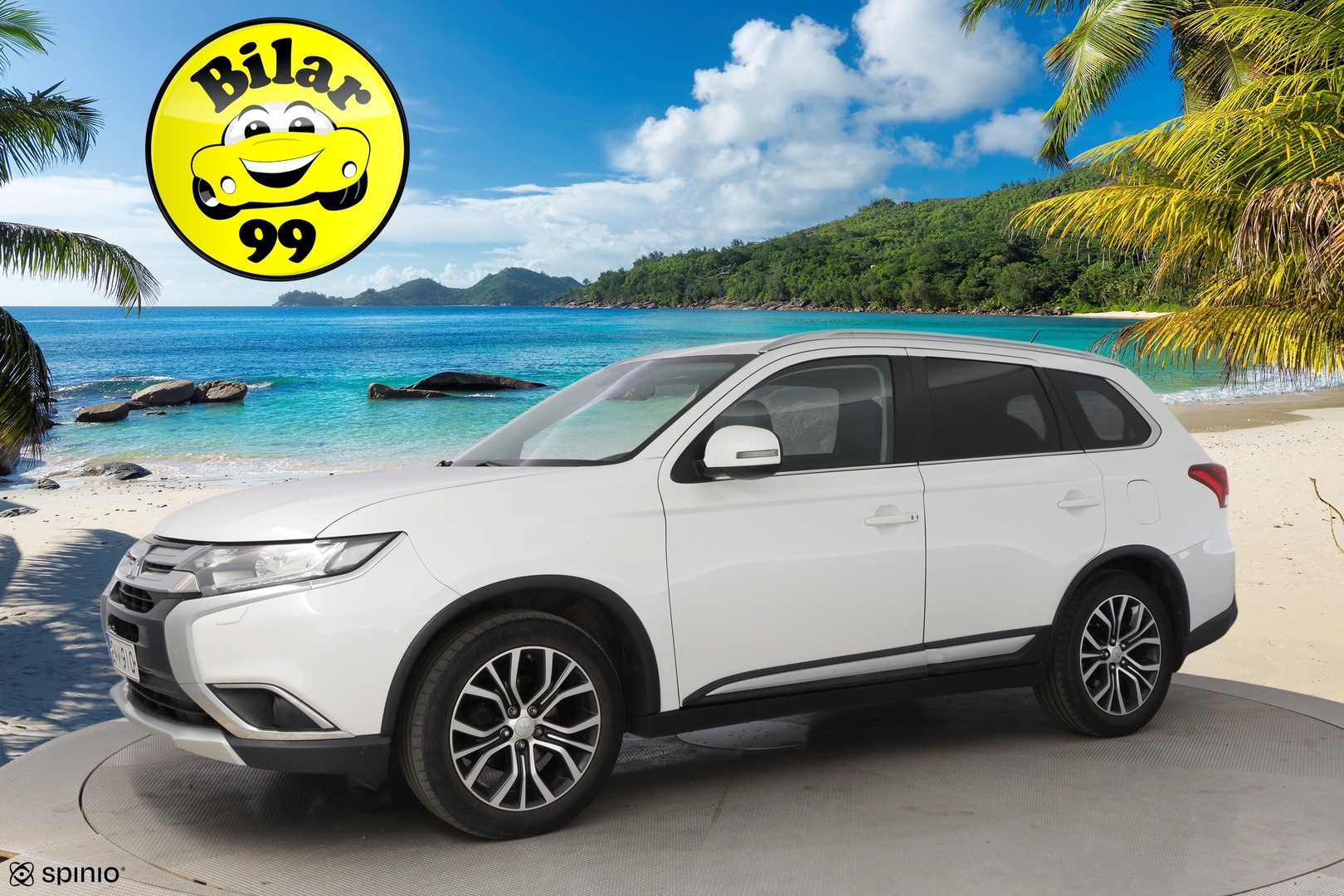 MITSUBISHI Outlander 2016