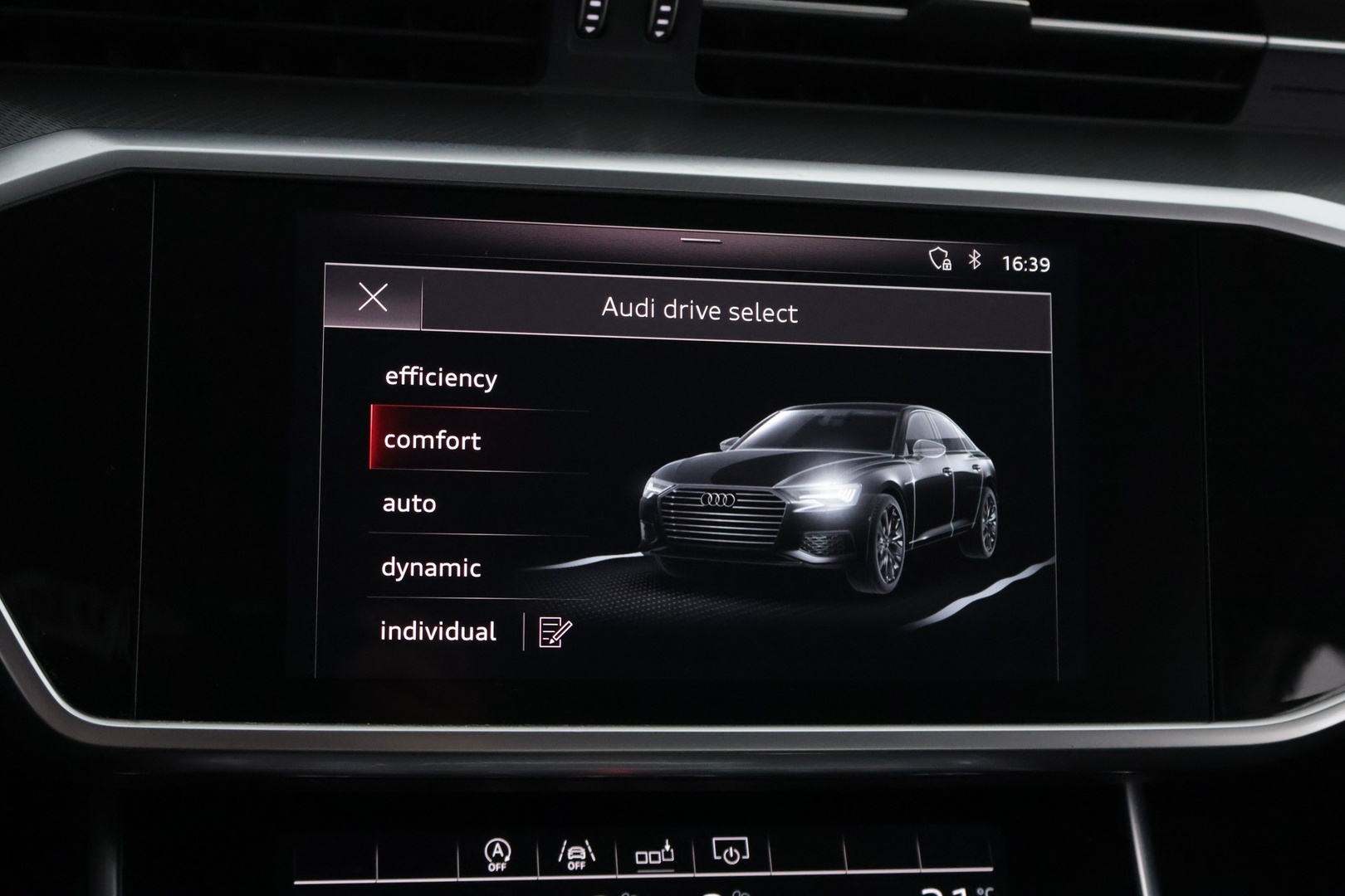 AUDI A6 2019