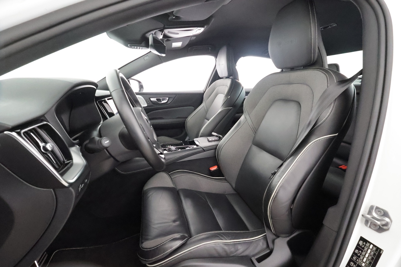 VOLVO S60 2019
