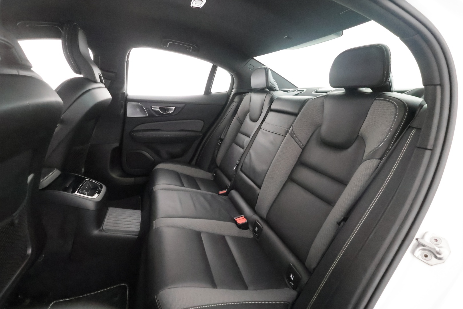 VOLVO S60 2019