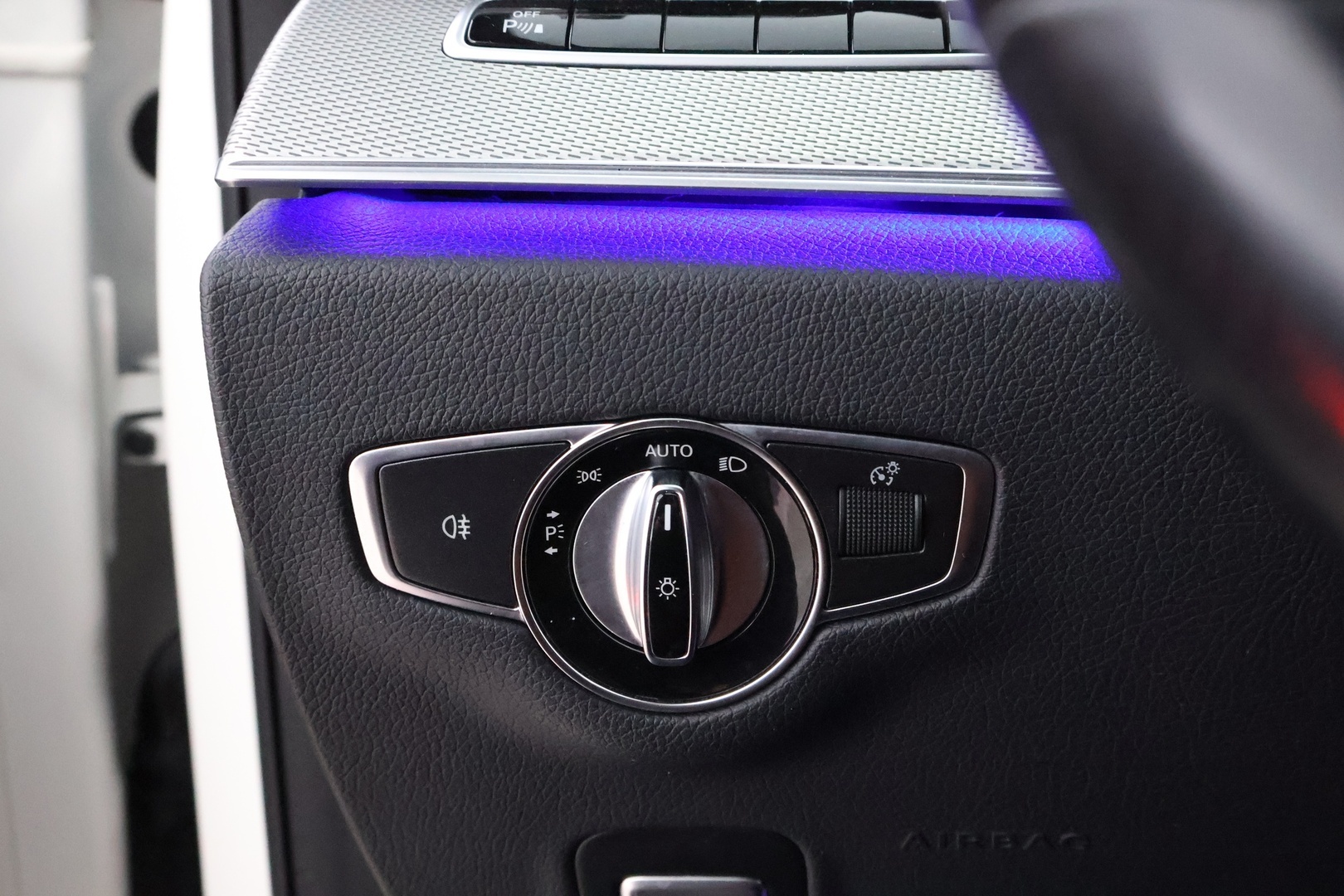 MERCEDES-BENZ E 2017