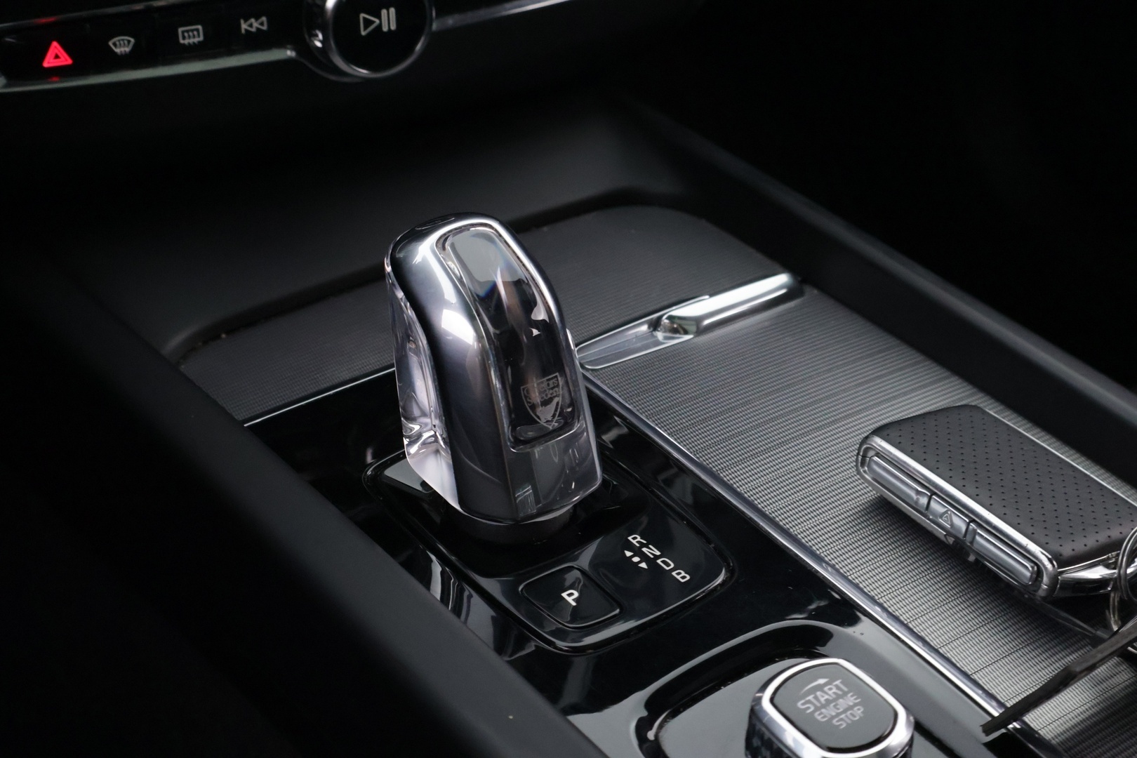 VOLVO XC60 2018