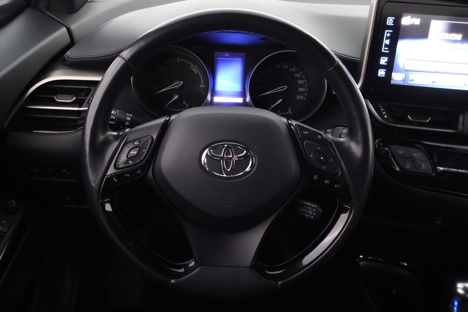 TOYOTA C-HR 2018