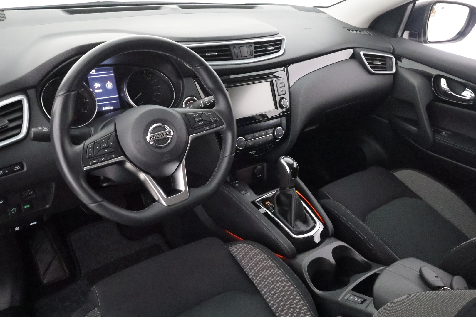 NISSAN Qashqai 2021