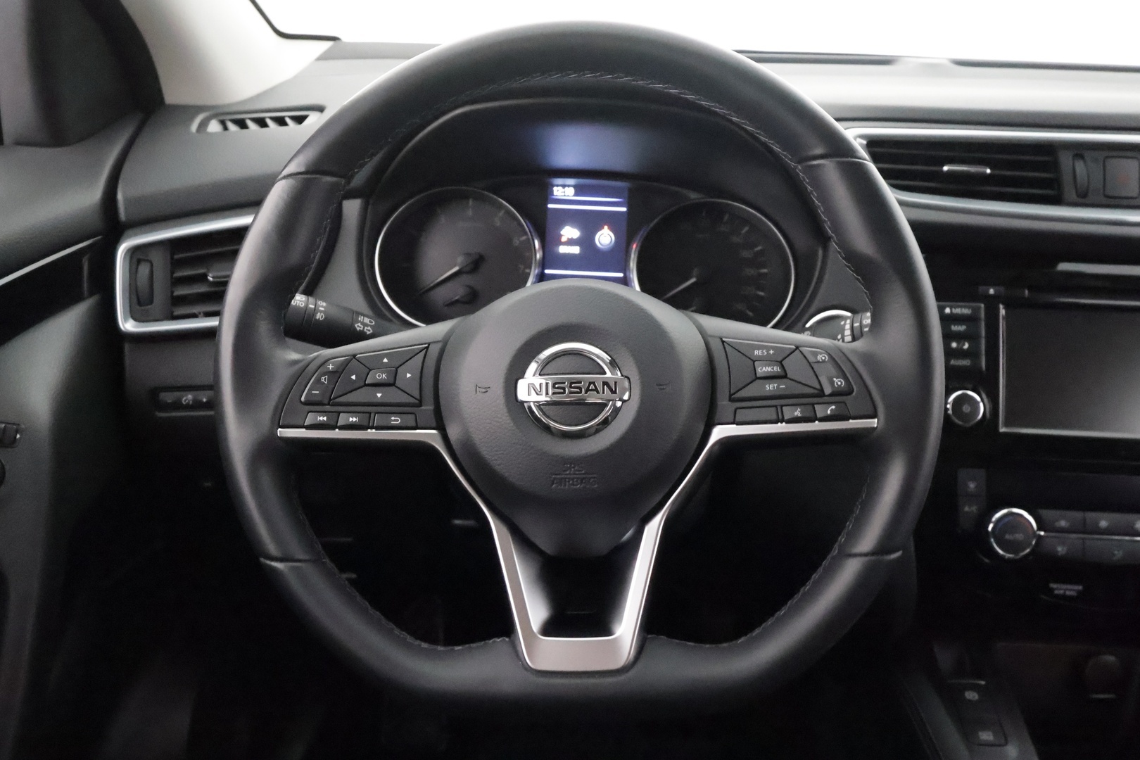 NISSAN Qashqai 2021