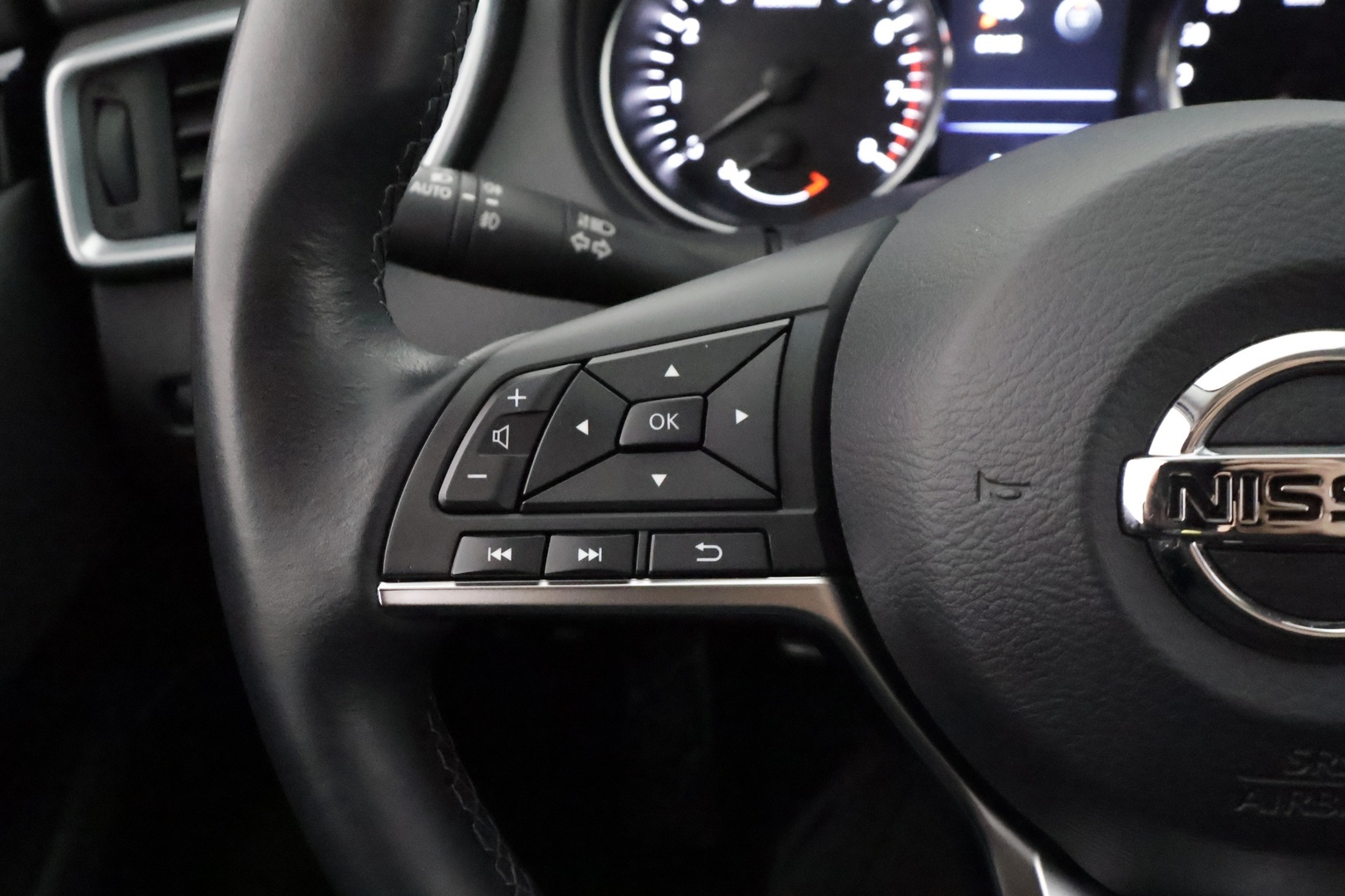 NISSAN Qashqai 2021