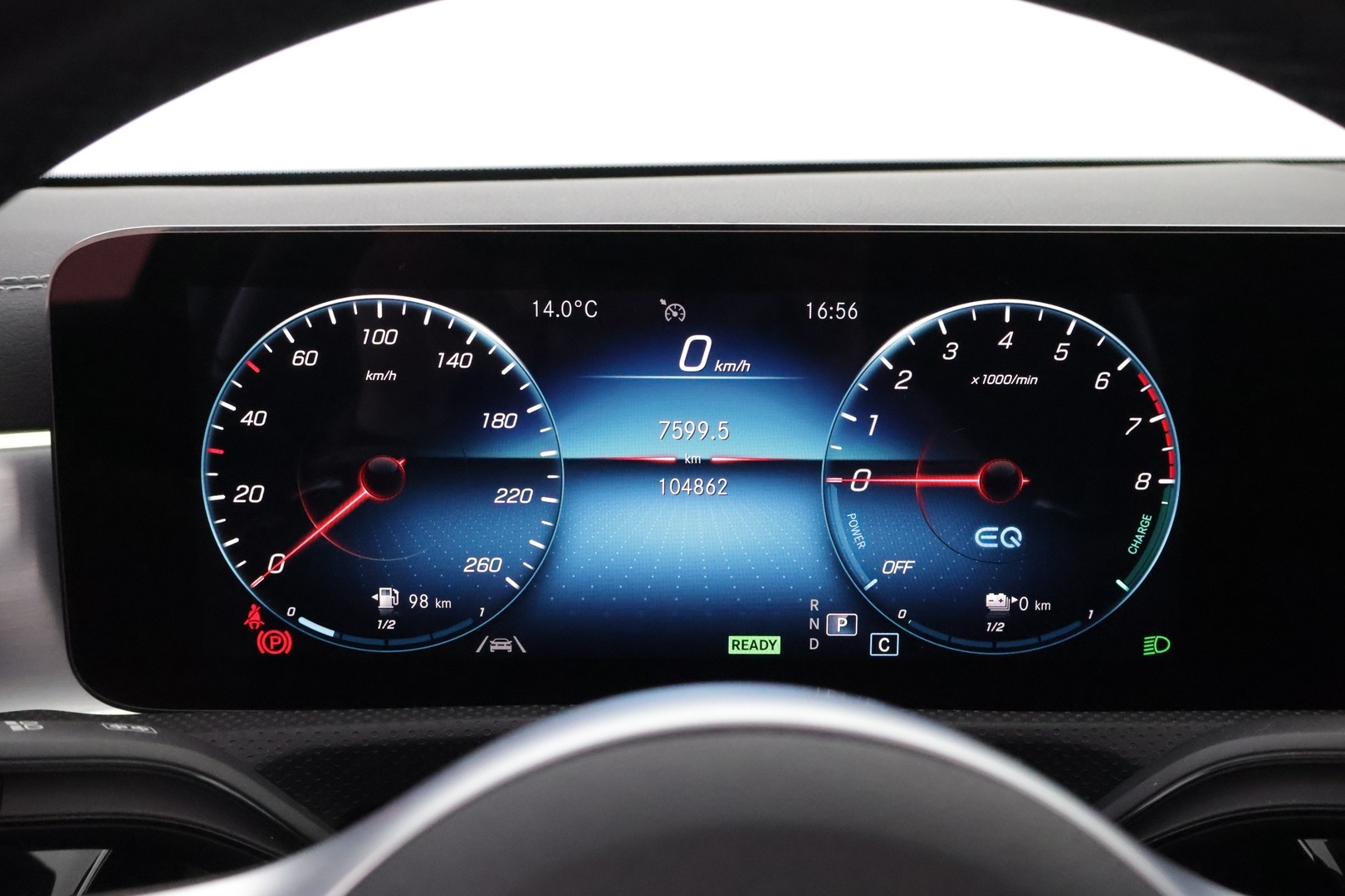 MERCEDES-BENZ A 2021