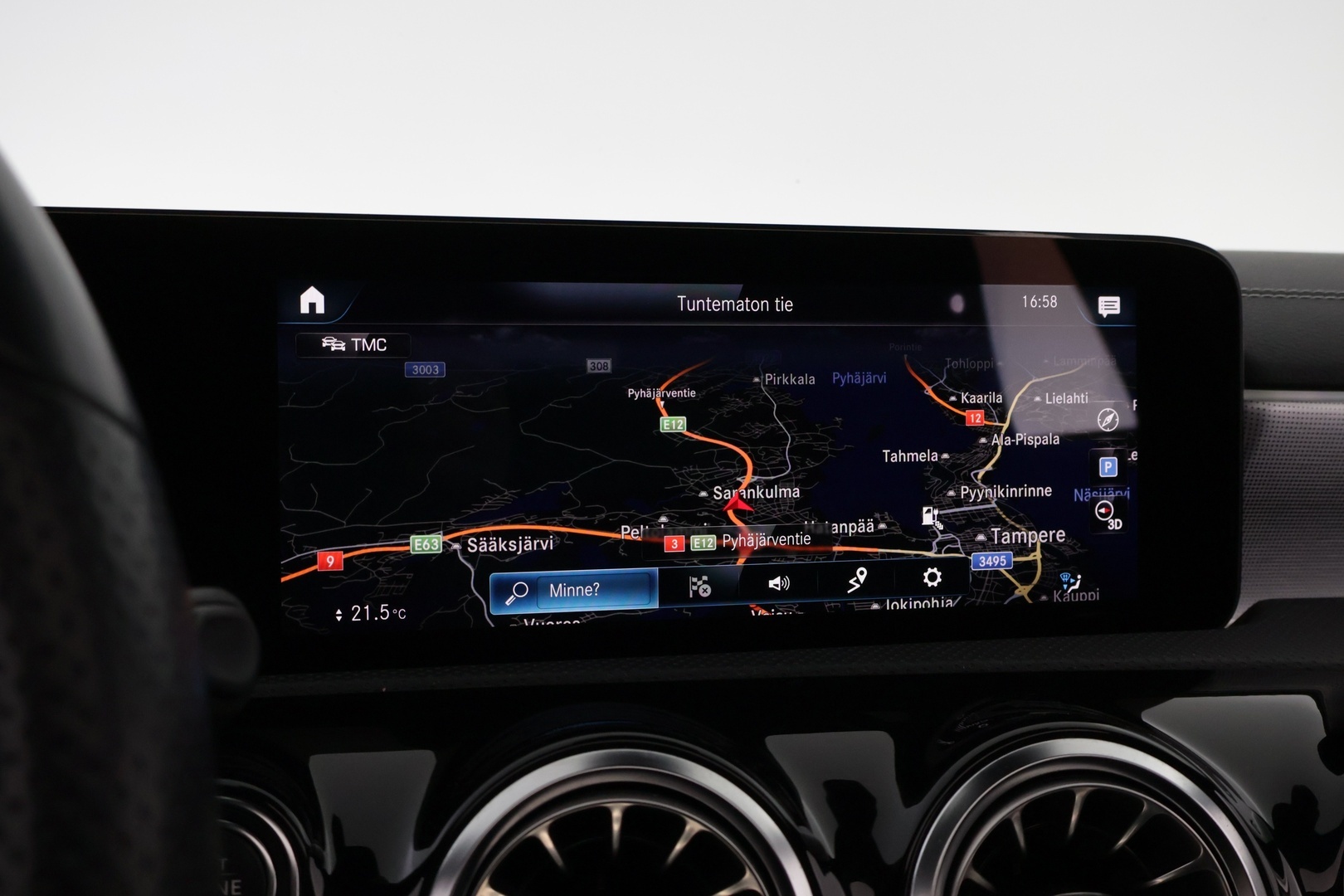 MERCEDES-BENZ A 2021