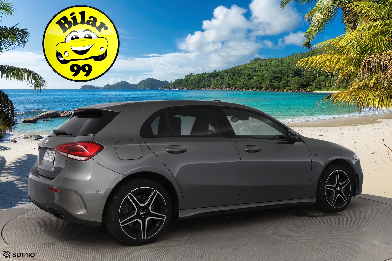 MERCEDES-BENZ A 2021