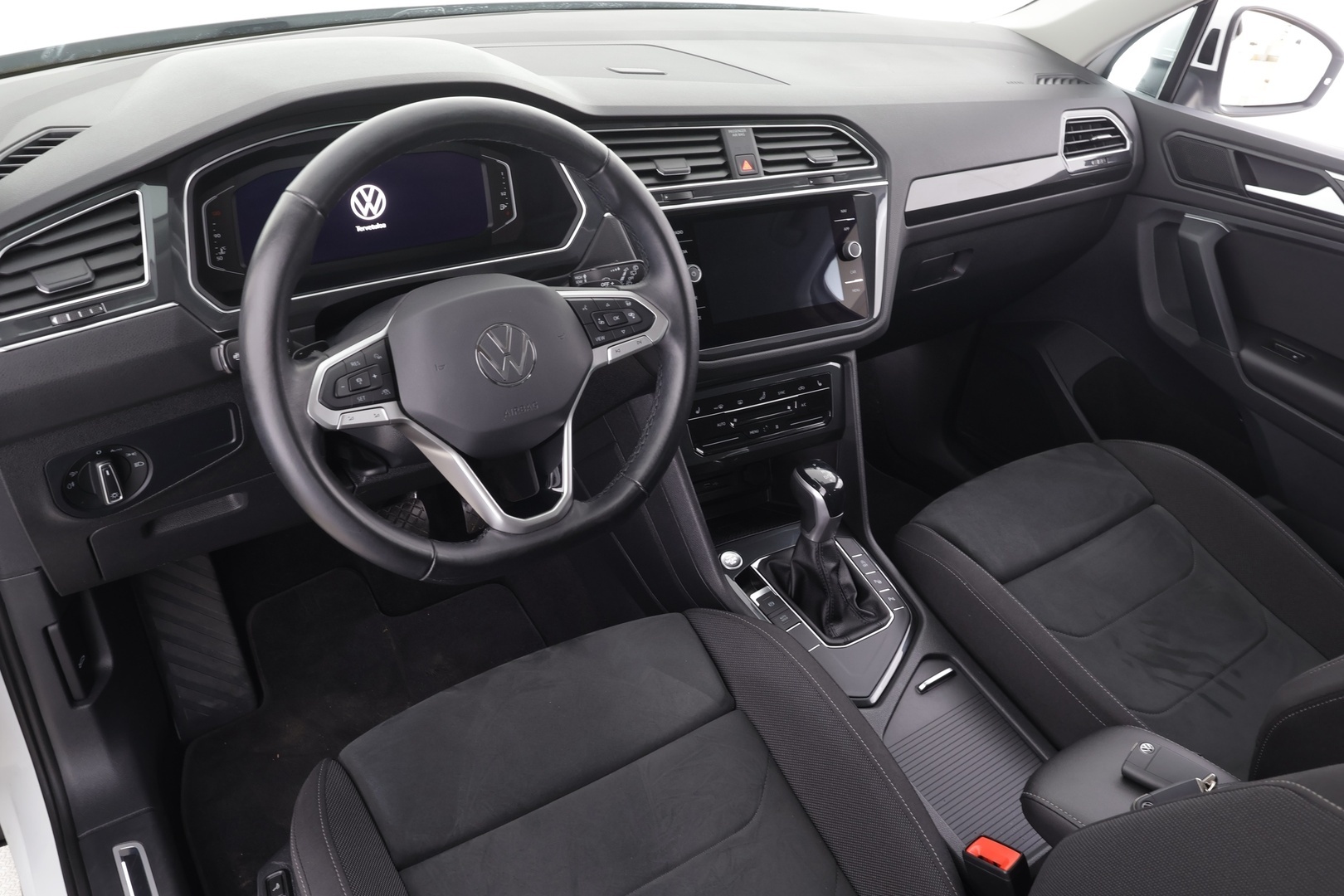 VOLKSWAGEN Tiguan 2021