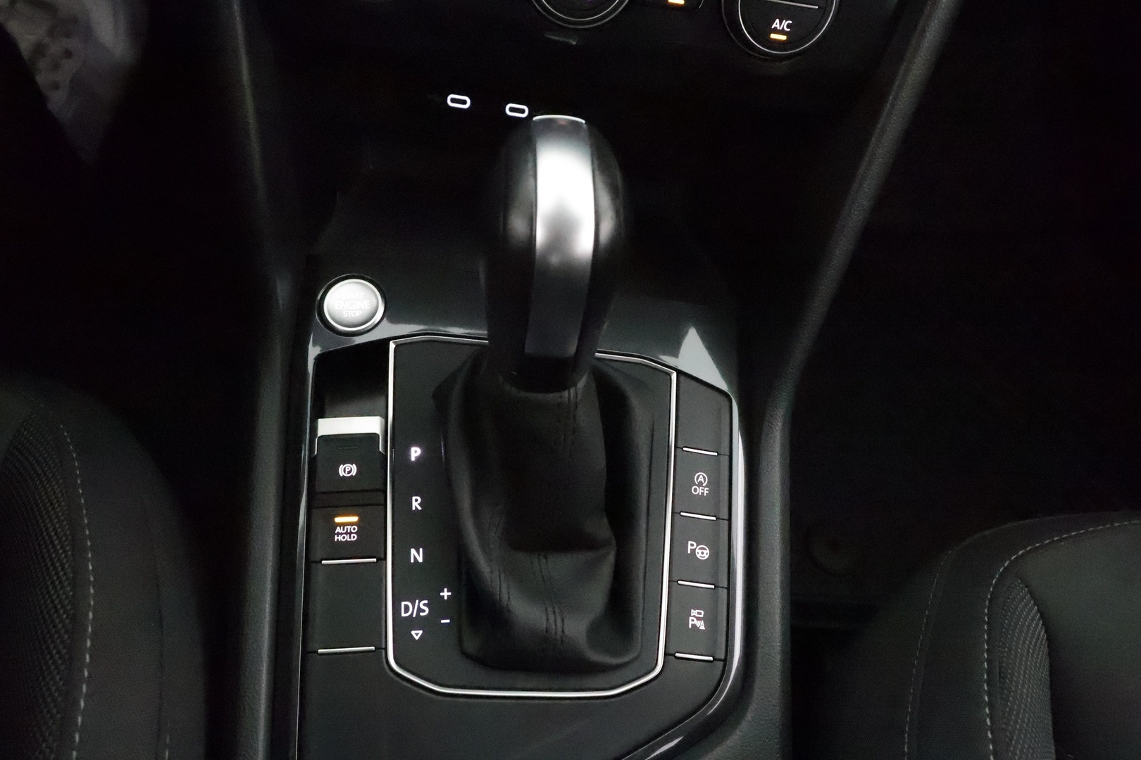 VOLKSWAGEN Tiguan Allspace 2021