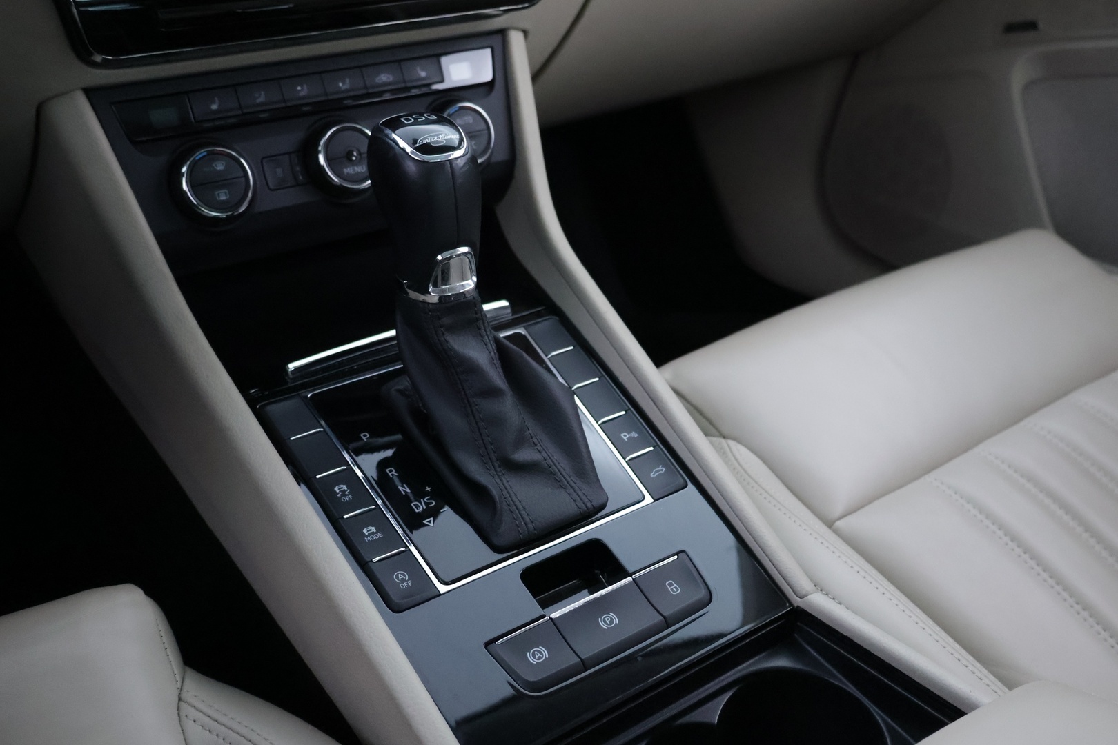 SKODA Superb 2017