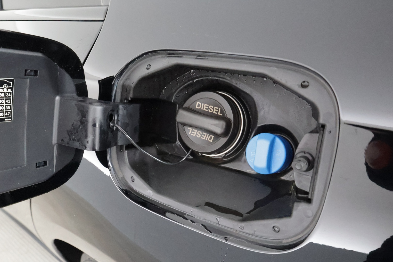 MERCEDES-BENZ A 2022