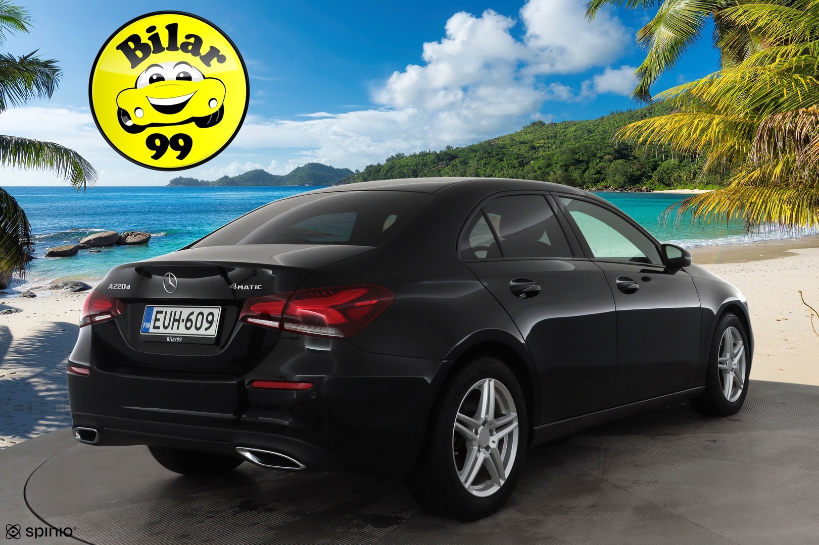 MERCEDES-BENZ A 2022