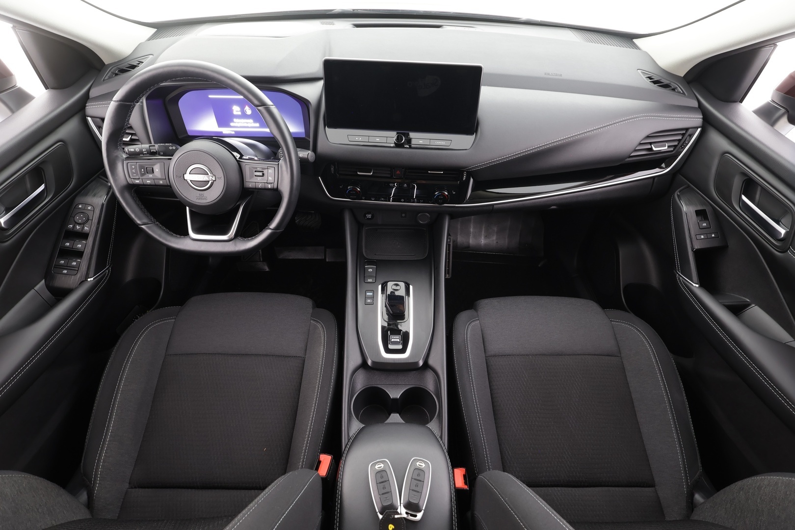 NISSAN Qashqai 2023