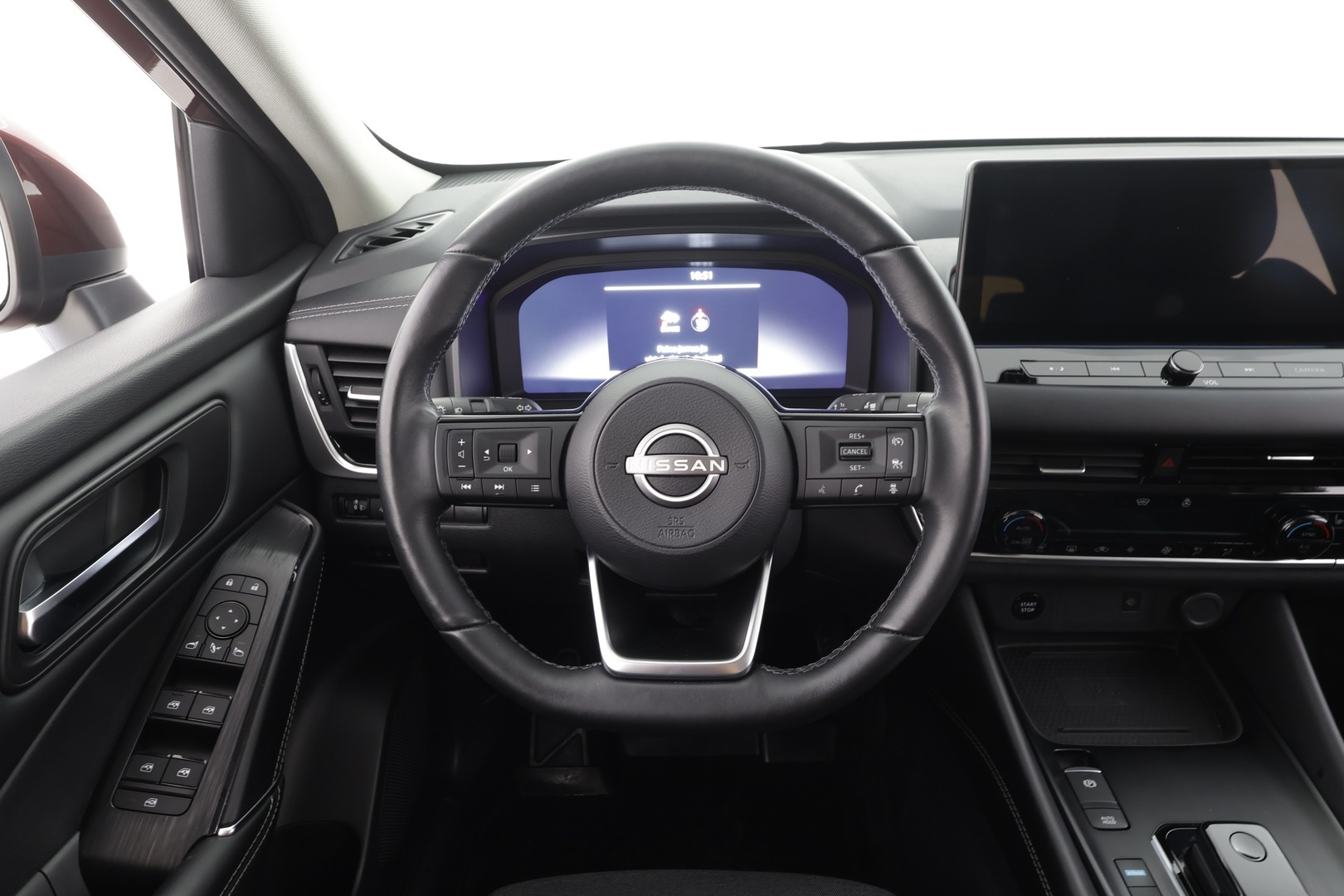 NISSAN Qashqai 2023