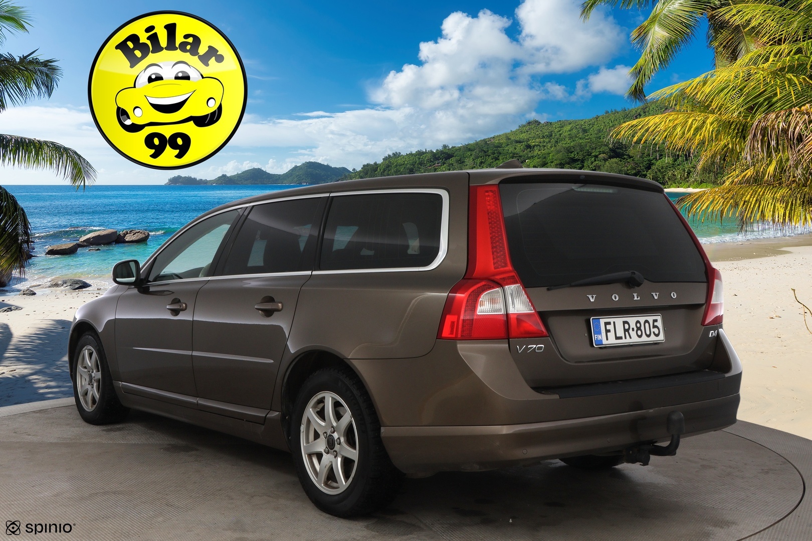 VOLVO V70 2013