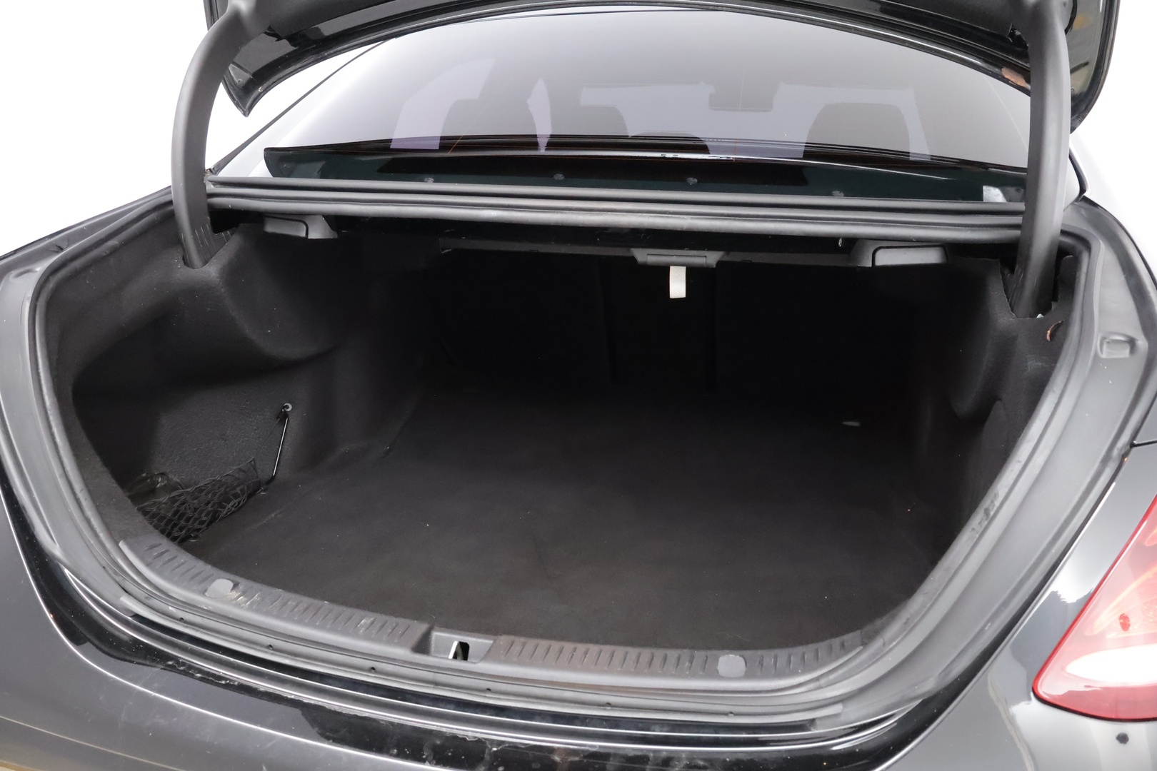 MERCEDES-BENZ E 2018