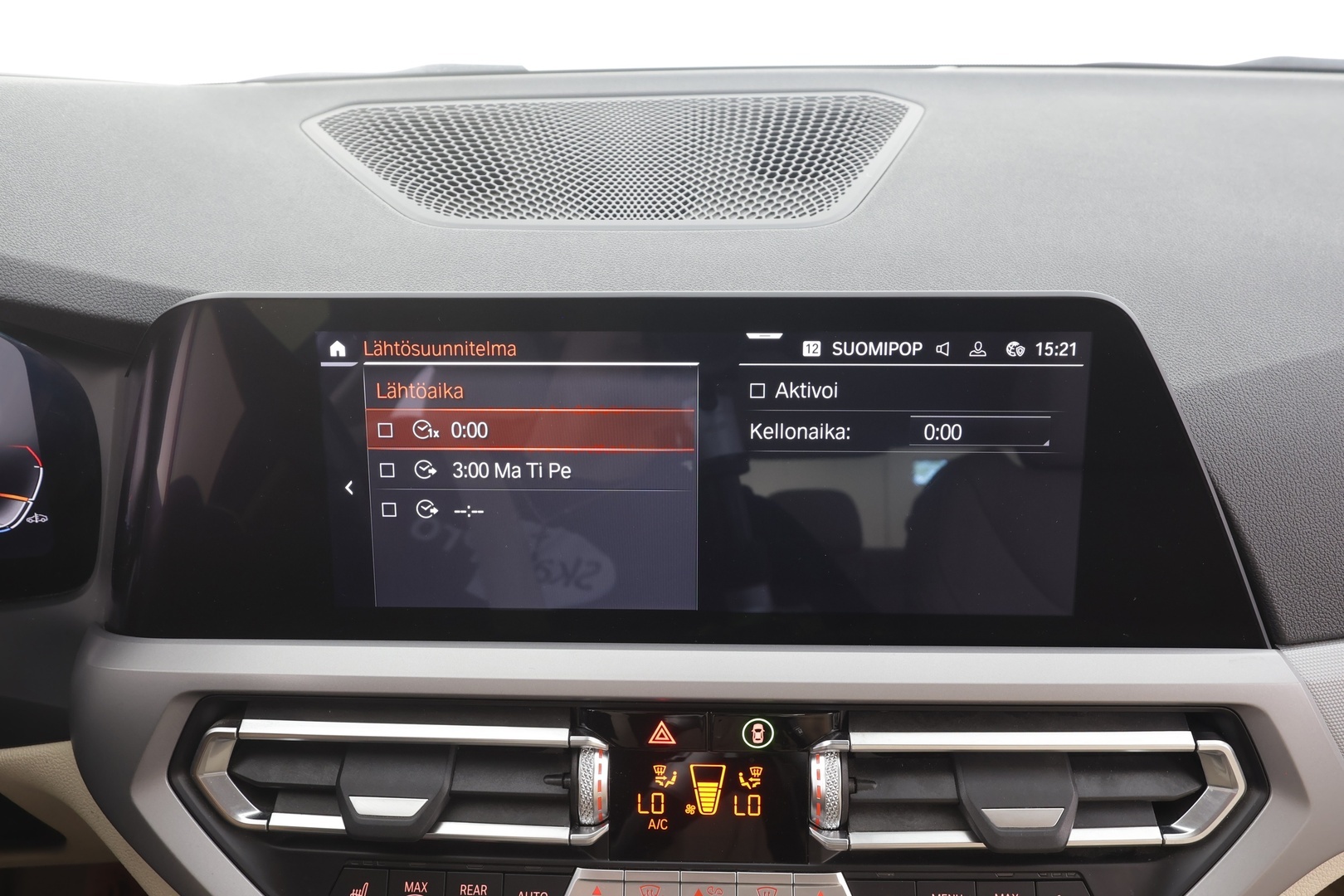 BMW 330 2019