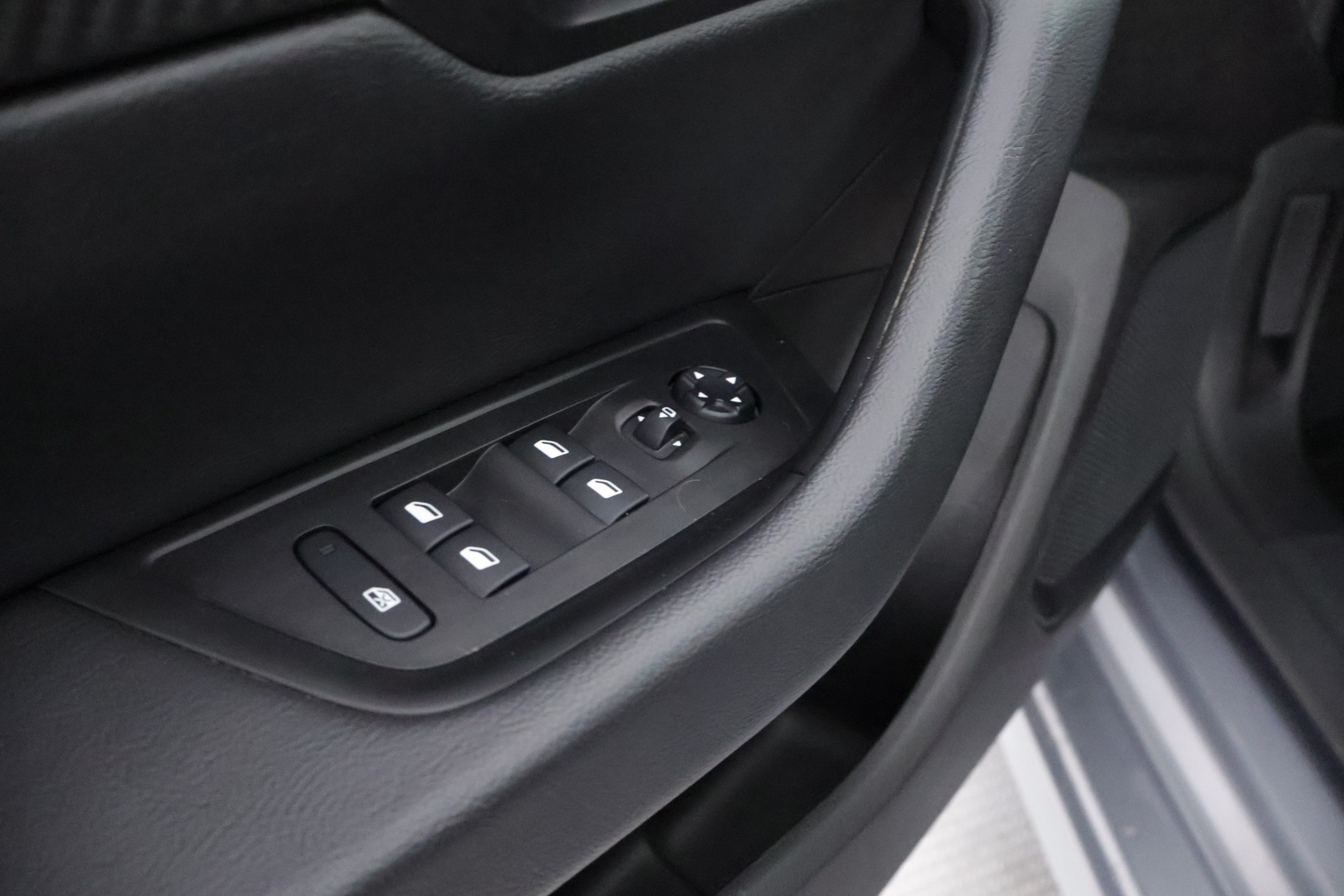 PEUGEOT 508 2019