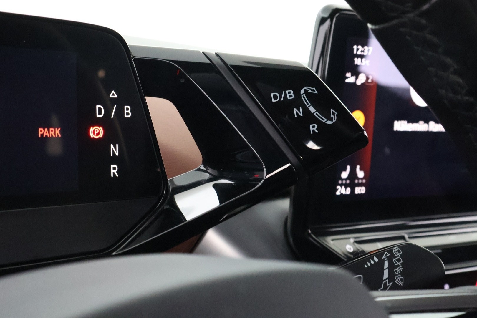 VOLKSWAGEN ID.4 2021