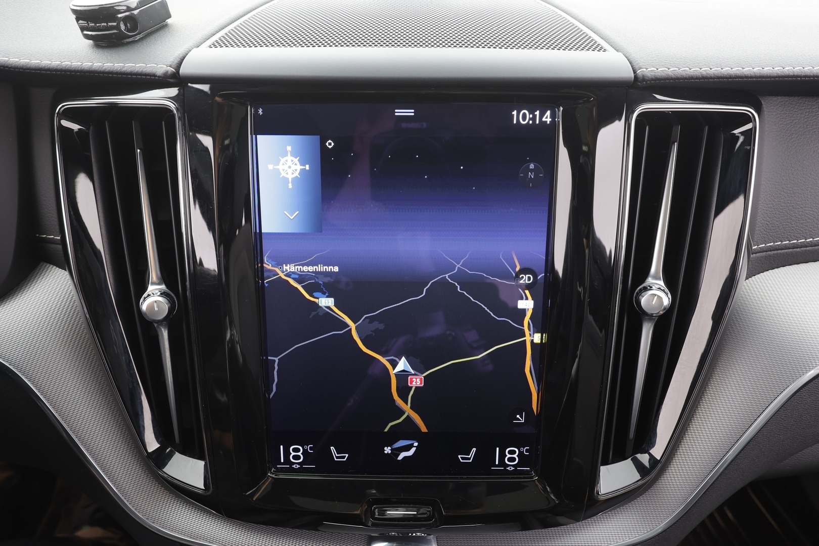 VOLVO XC60 2021