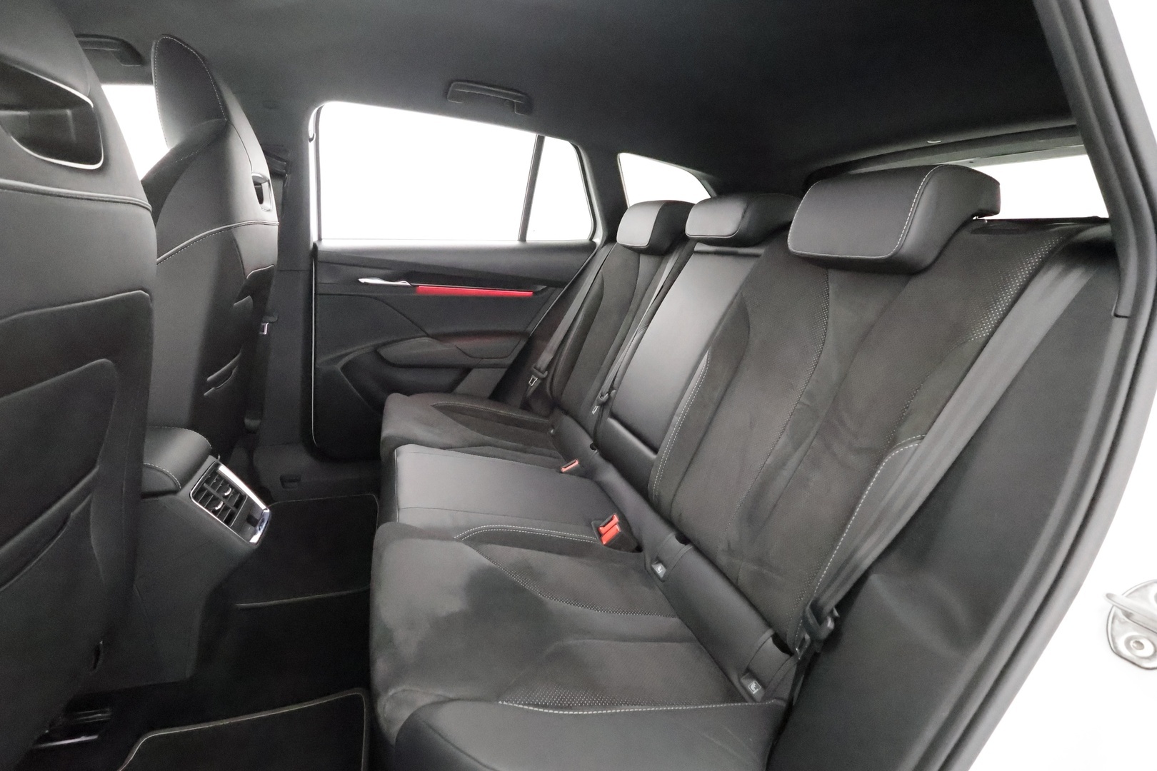 SKODA Enyaq 2022