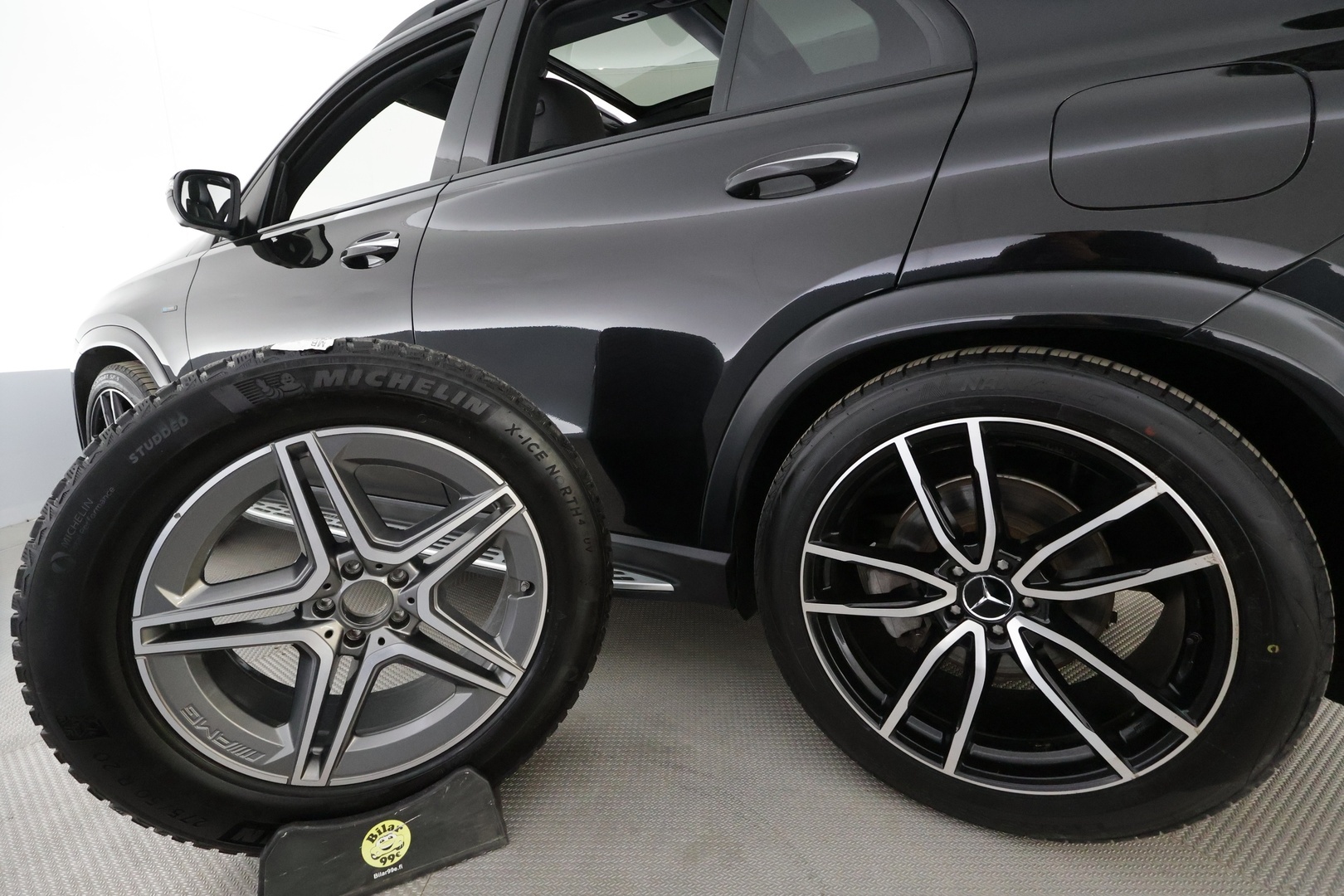 MERCEDES-BENZ GLE 2021