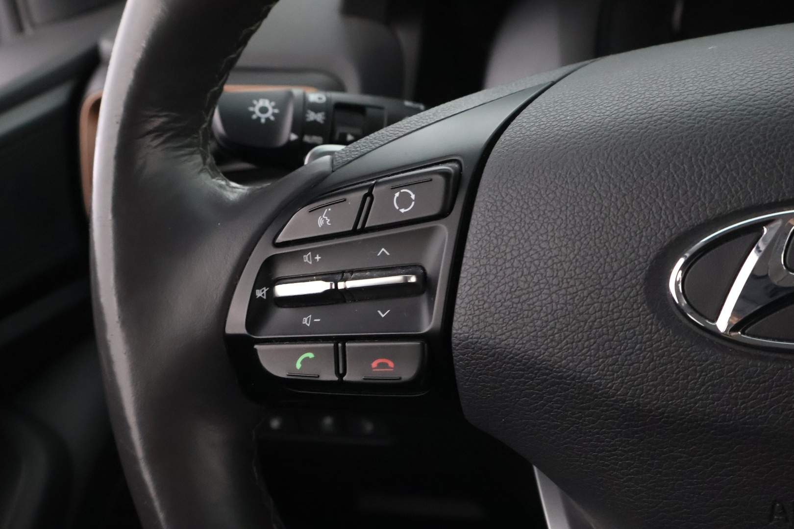 HYUNDAI IONIQ ELECTRIC 2019