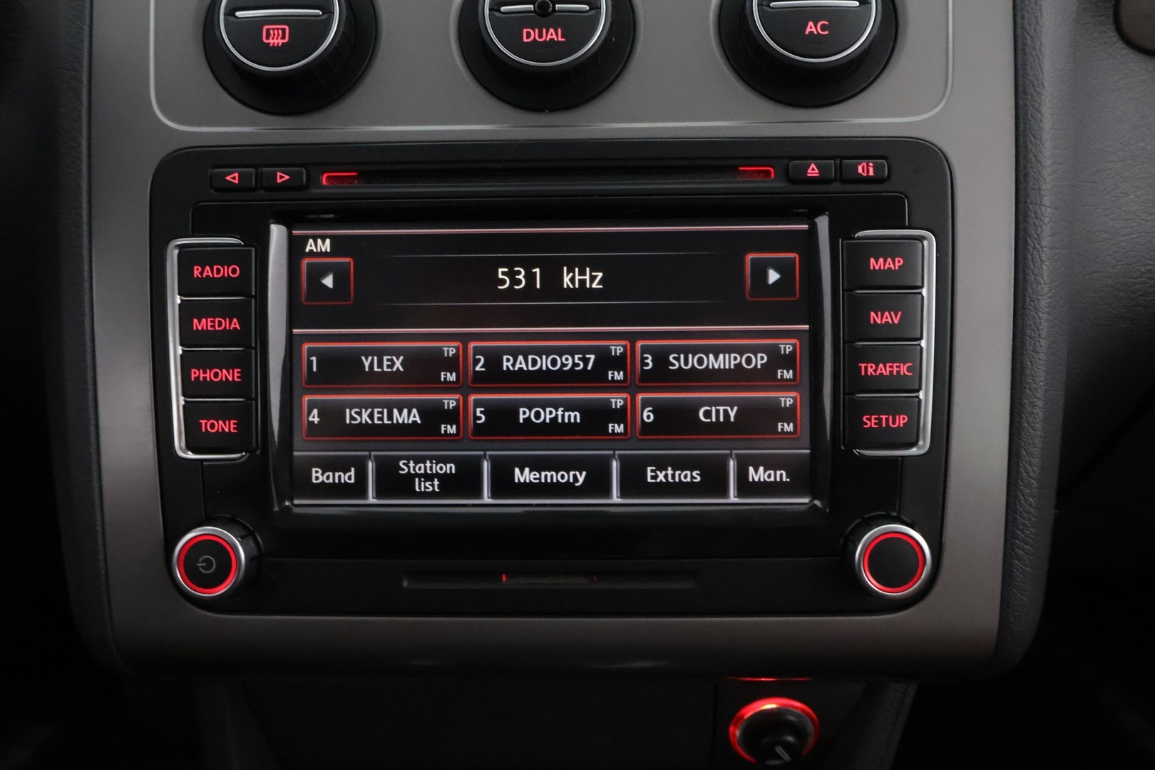 VOLKSWAGEN Touran 2007