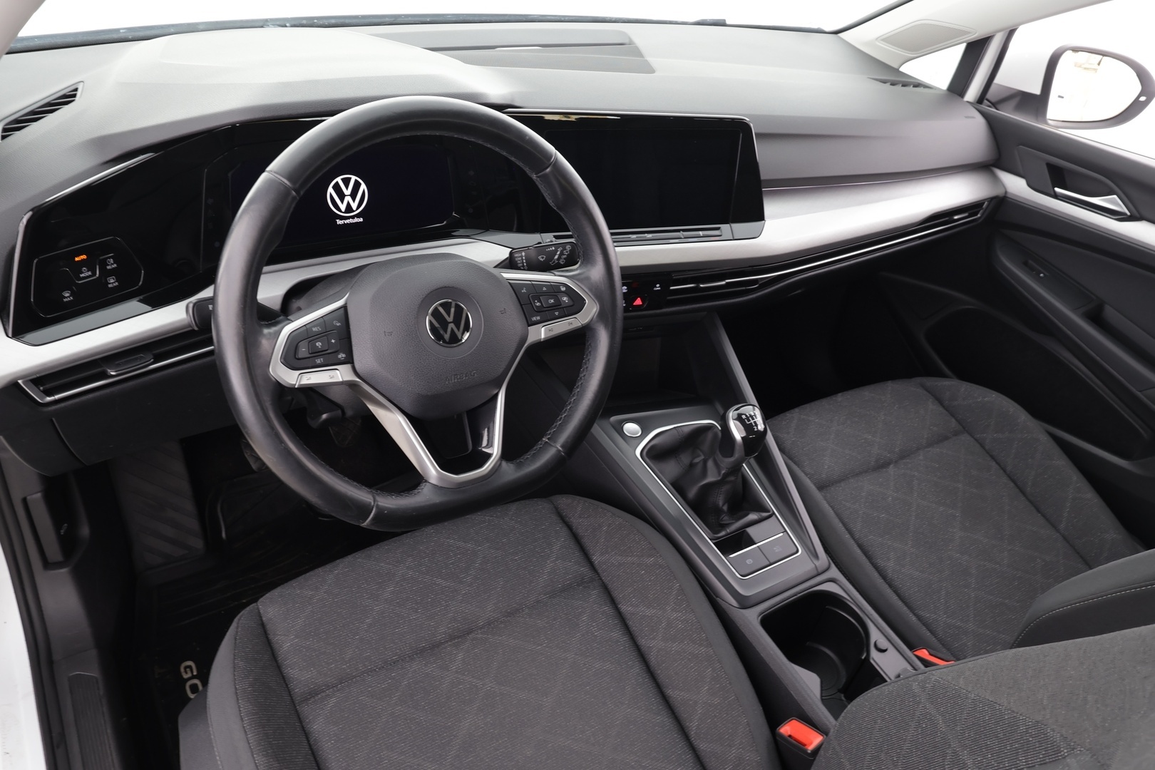 VOLKSWAGEN Golf 2021