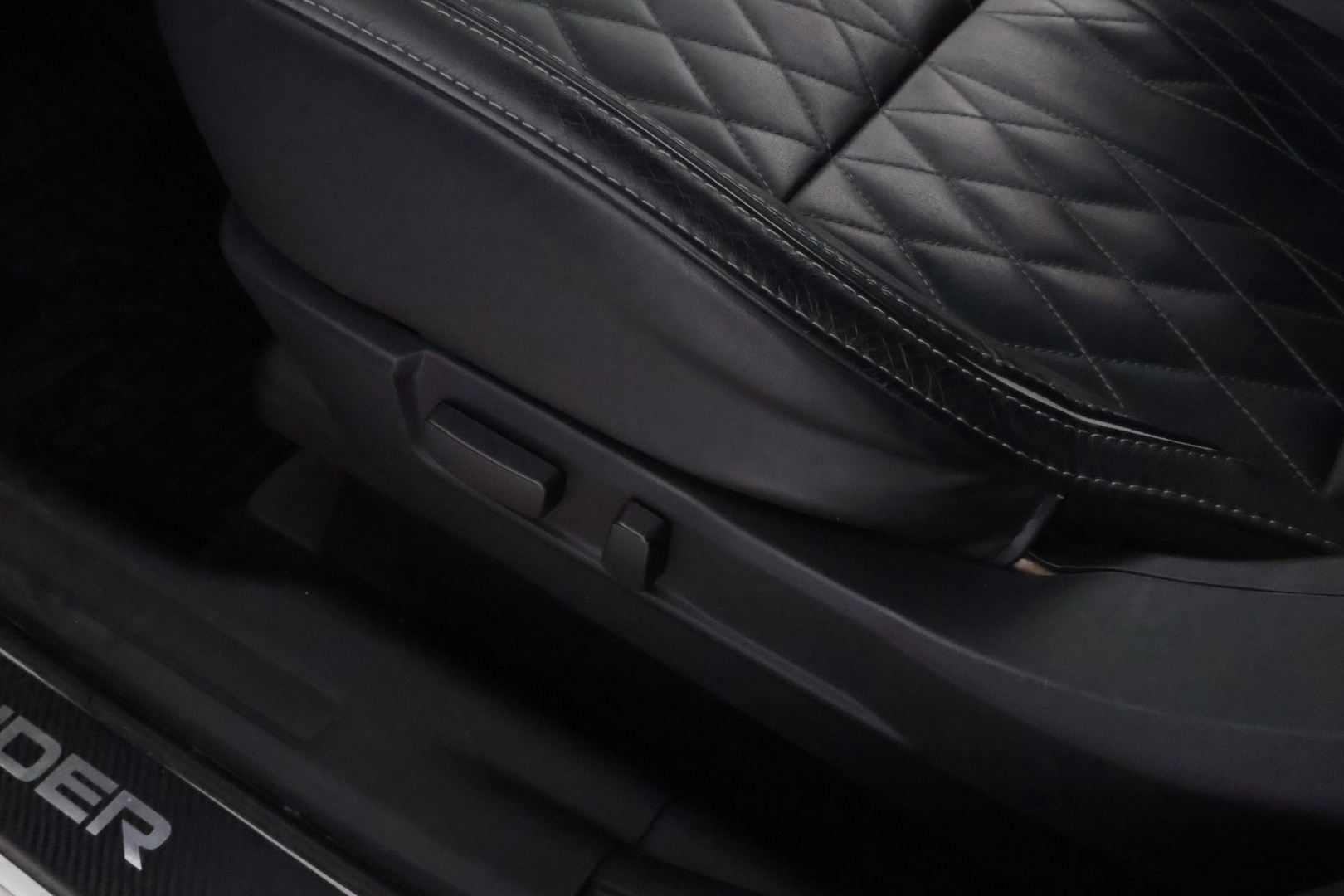 MITSUBISHI Outlander 2019